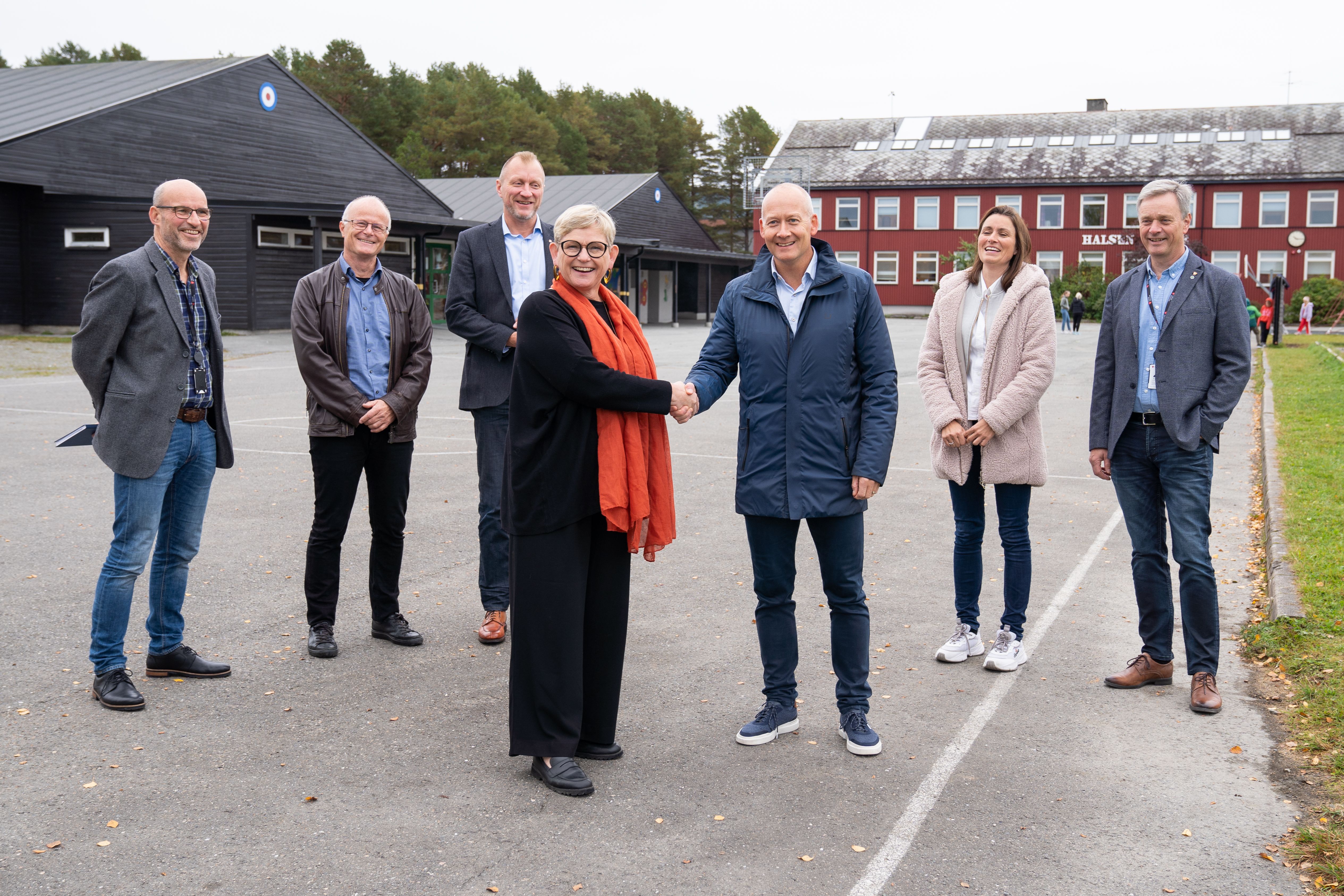 Her er halve taket revet av, kun ett år etter nyåpninga: – Skulle ...