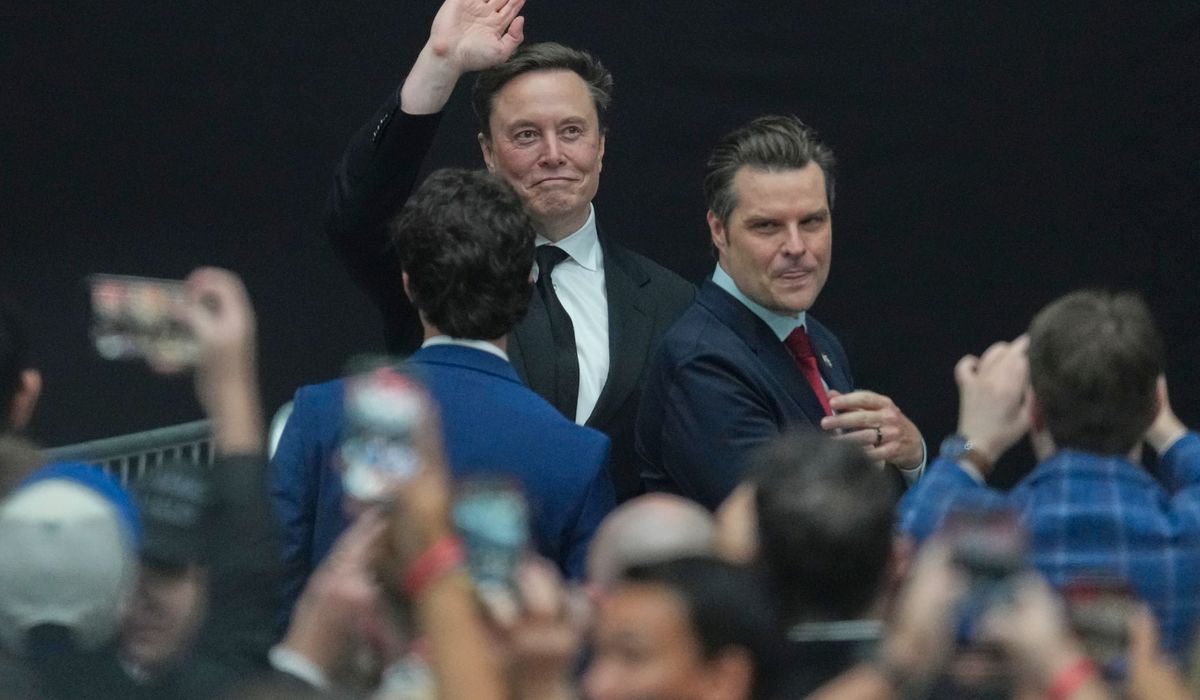 Elon Musk på Kirks minneseremoni: – Ble drept av mørket