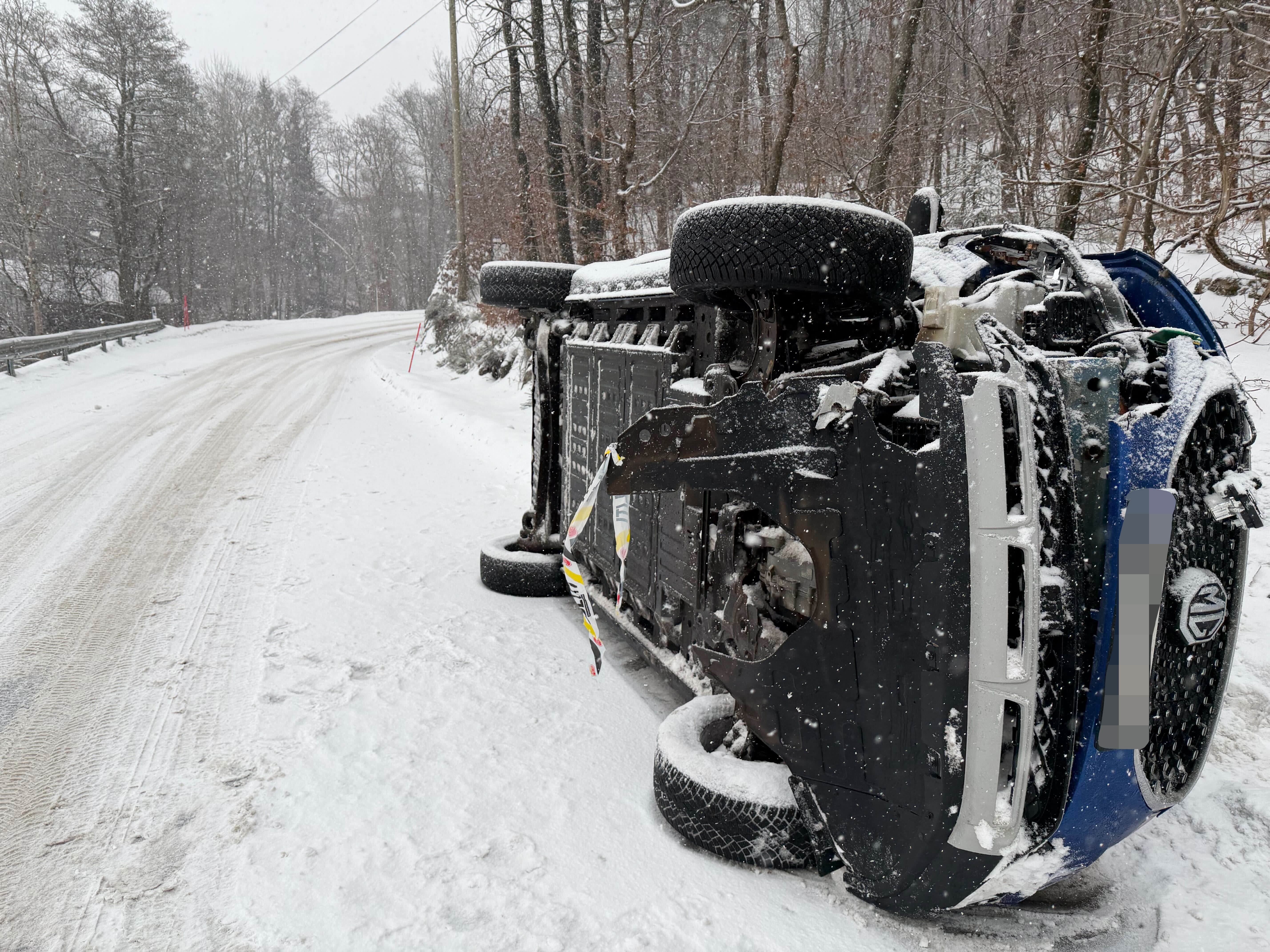 Flere ulykker: – Glatt overalt