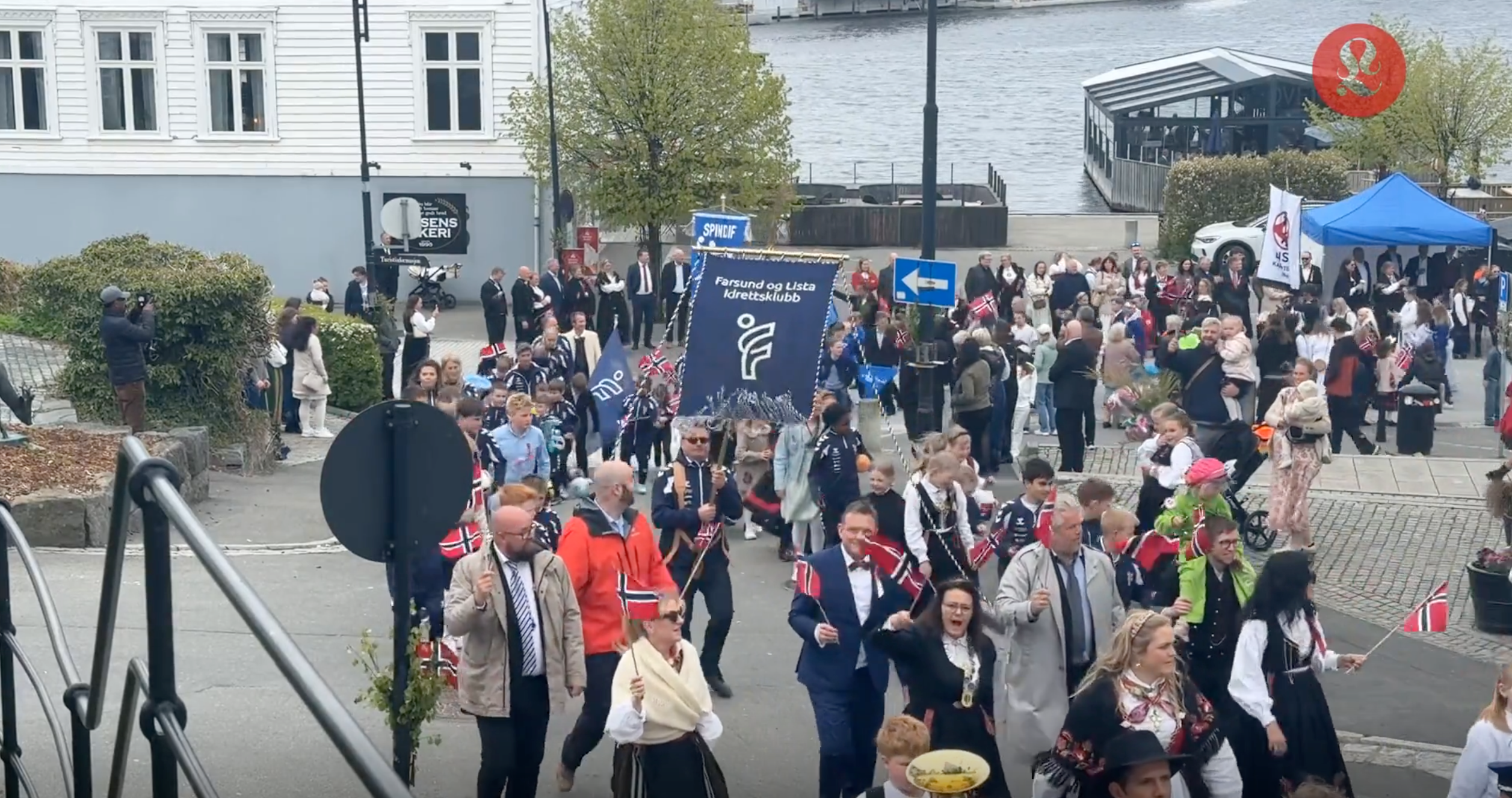 Gikk du glipp av folketoget i Farsund. Se video her: