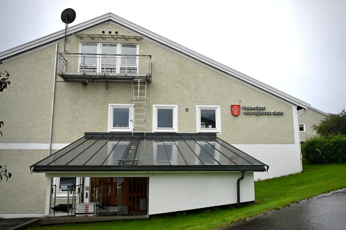 Også fylkesutvalget vil beholde skolen