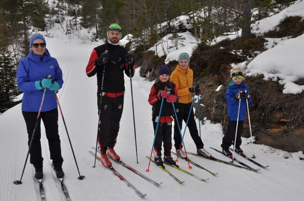 storkoser-seg-i-sporene-etter-arve-haugen-bladet-no