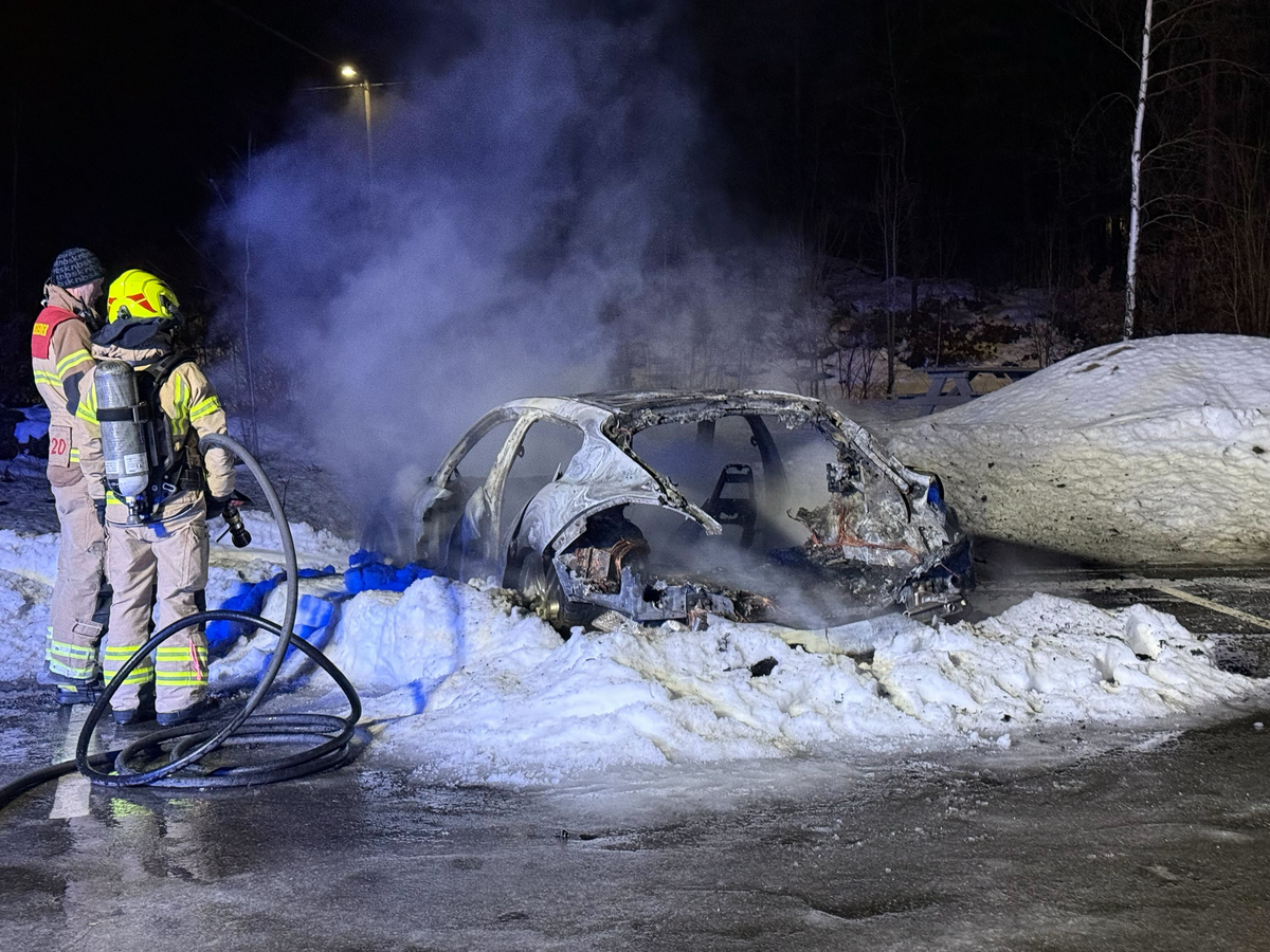 – Kan ikke utelukke at brannen er påsatt