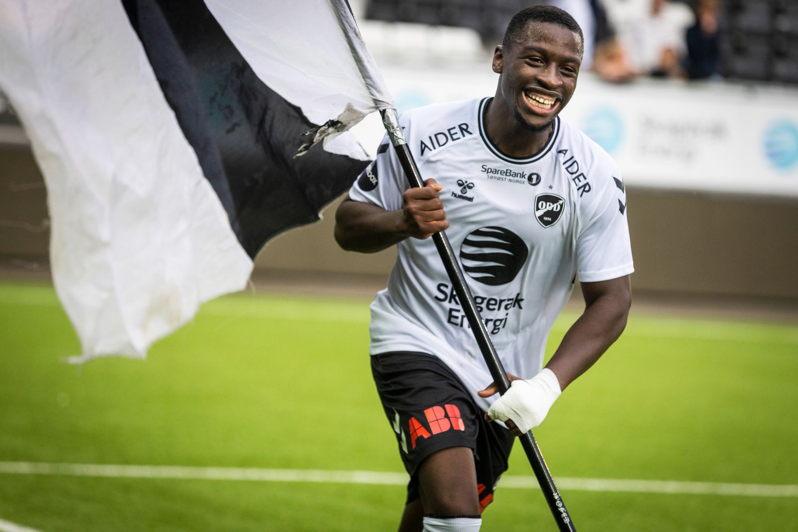 Odds Solomon Owusu etter eliteseriekampen i fotball mellom Odd og Sandefjord på Skagerak arena. Foto: Trond R. Teigen / NTB Odd