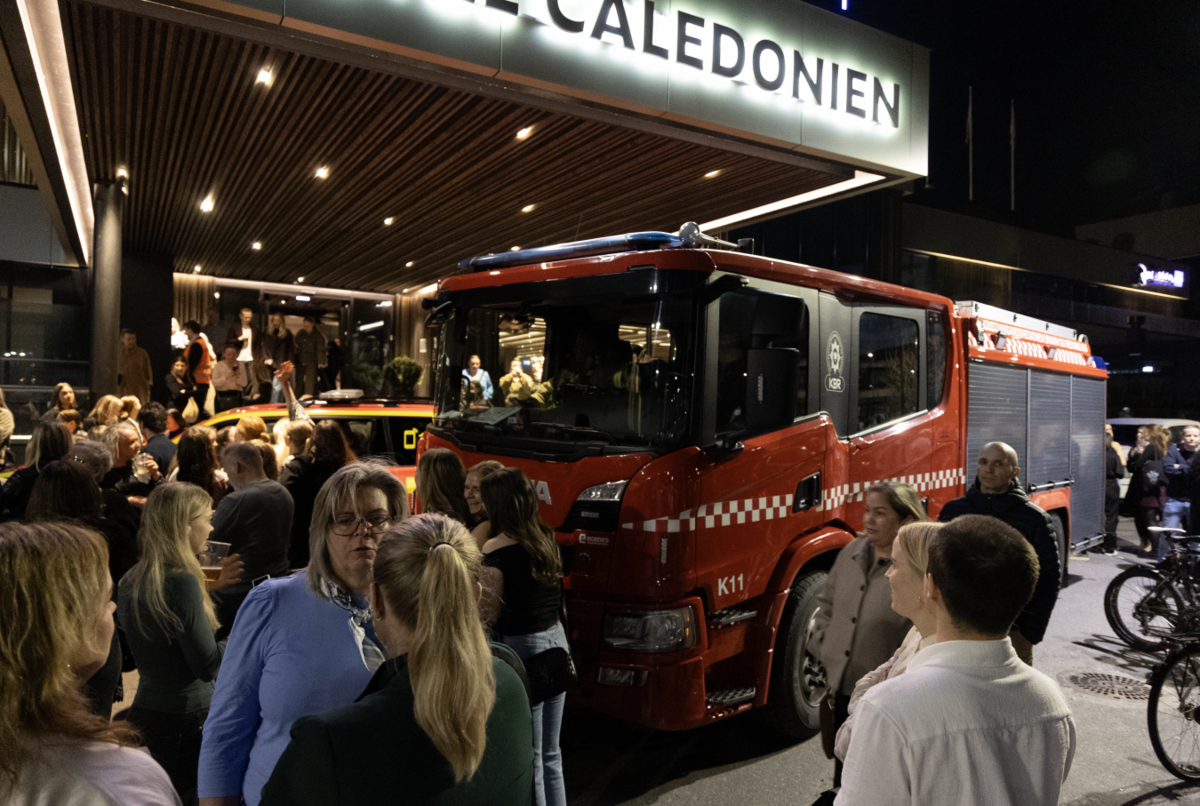 Kun tre minutter ut i konserten måtte lokalet evakueres