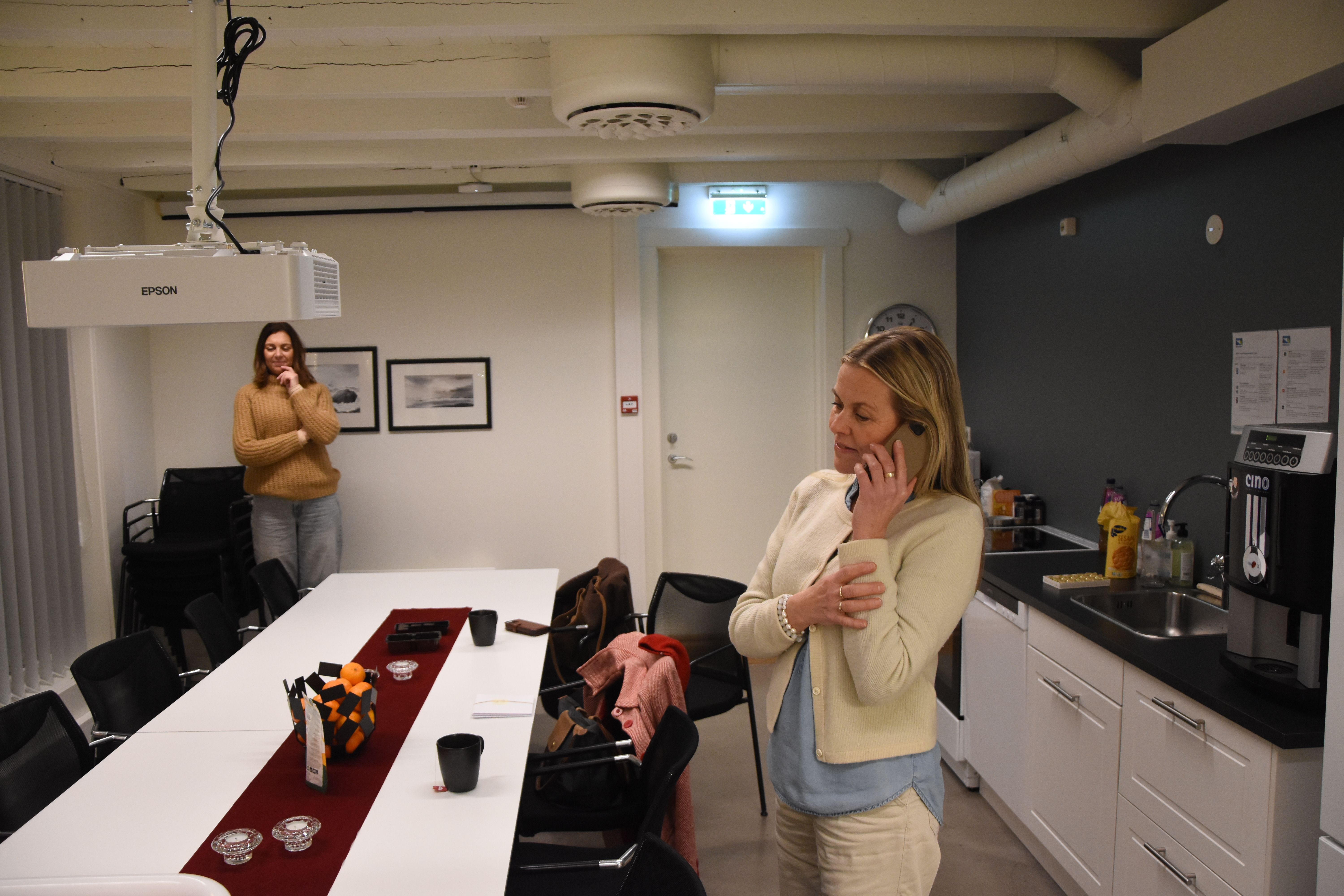 Her ringer hun vinneren av 50.000 kroner: Hør reaksjonen her