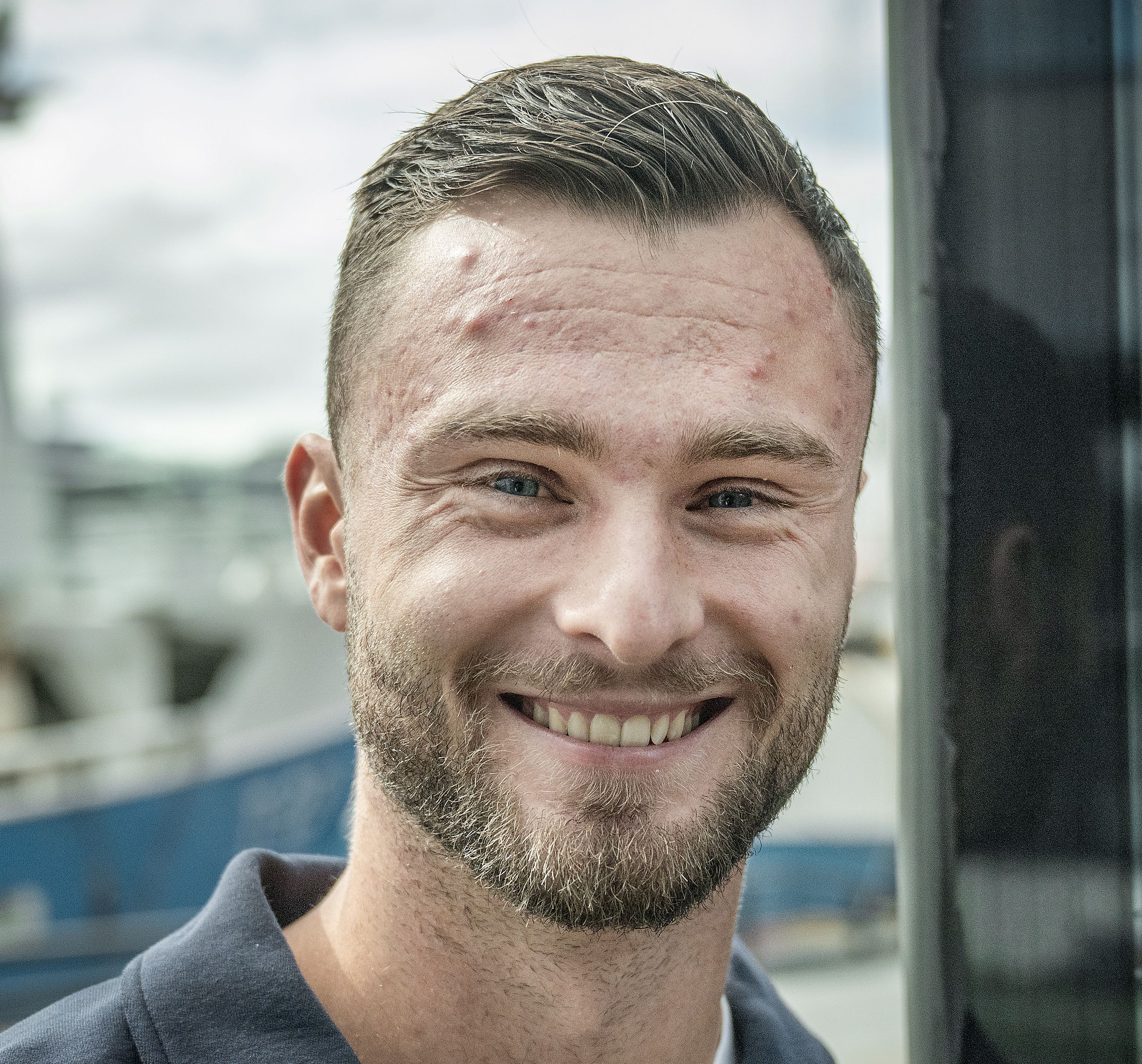 Rekdal ber keeperen om å ikke ta av: – Det var da jeg var yngre - smp.no