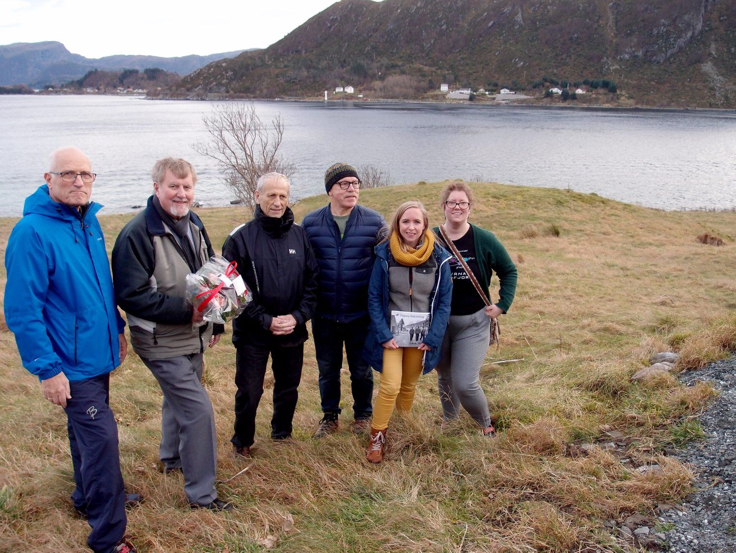 Alle bør besøke gravrøysene - fjt.no