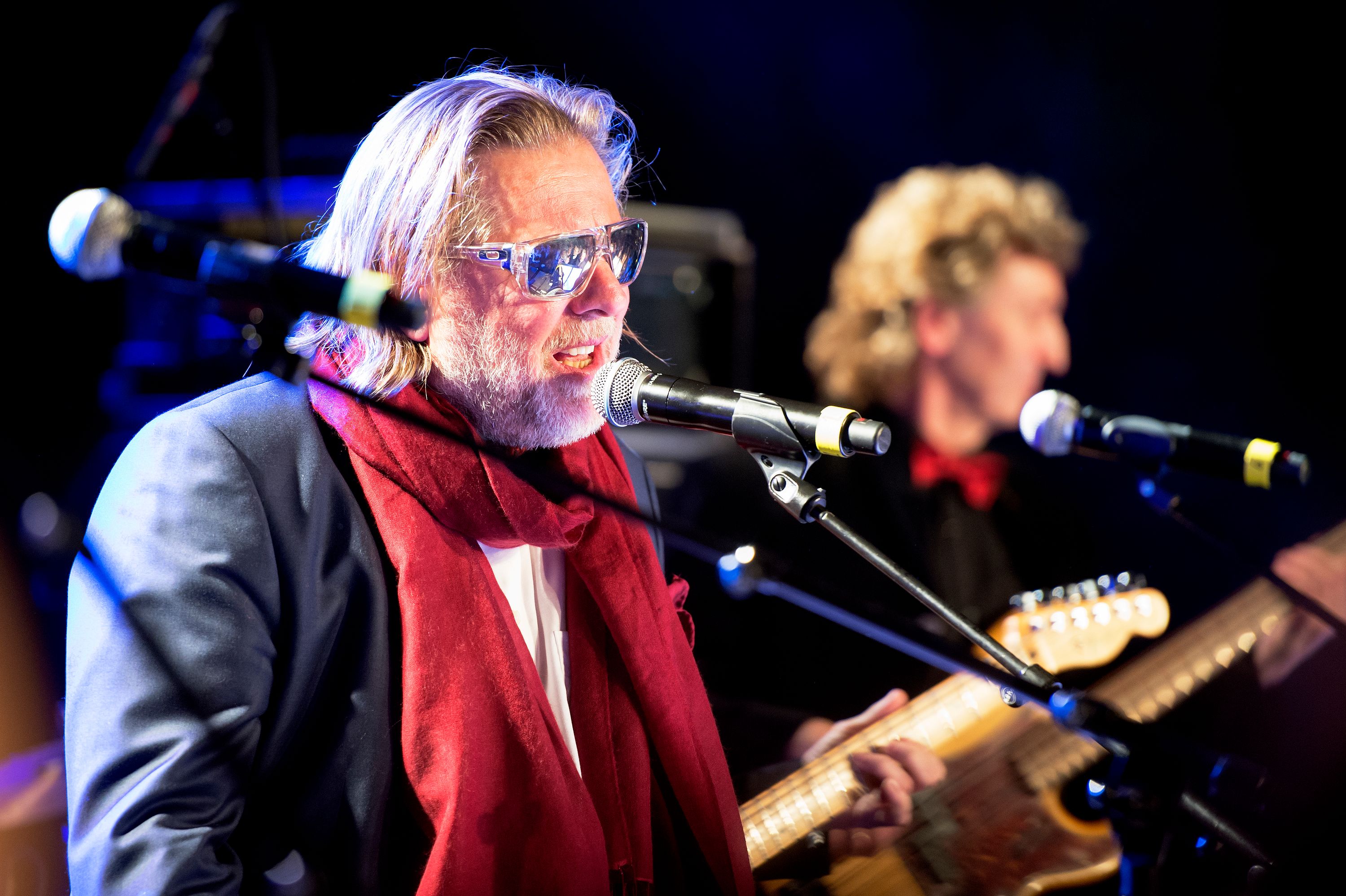 Se Odd Reitan synge med Four Jets - adressa.no