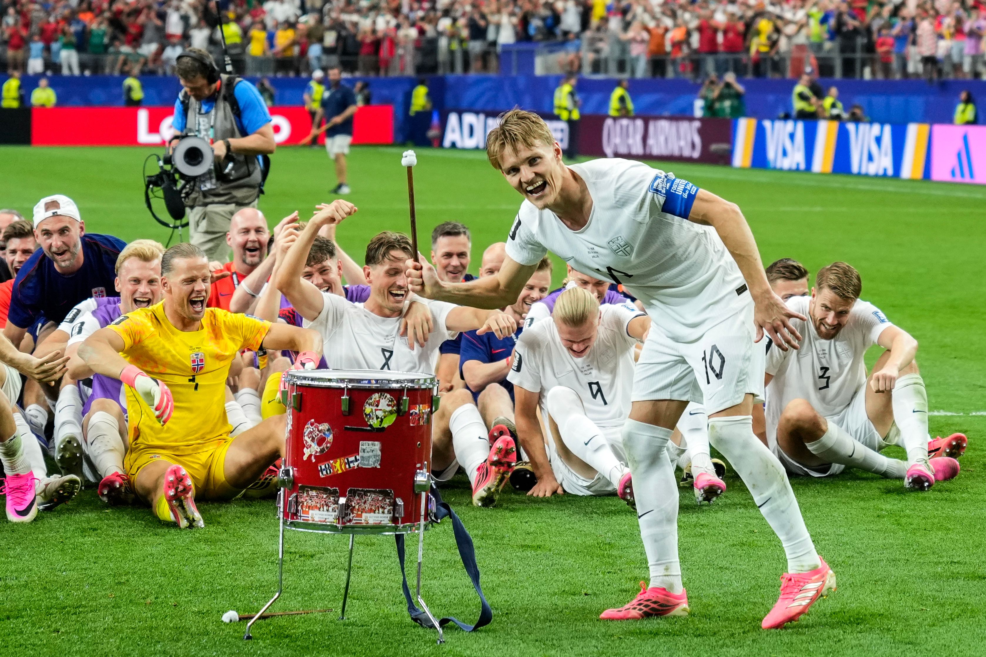 – Nå skriver vi vår egen historie