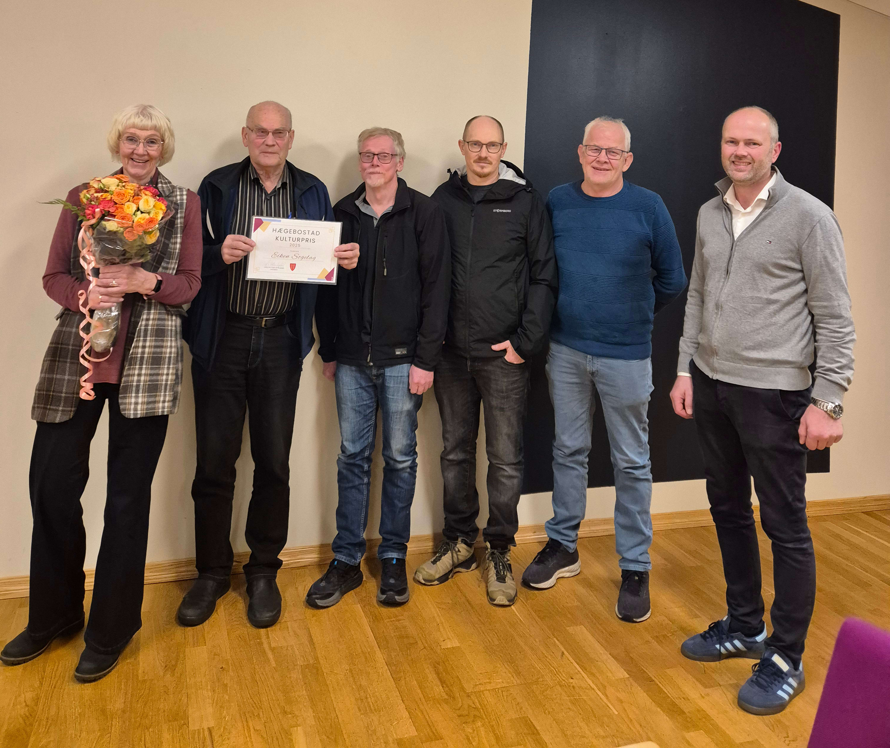 Ble overrasket med kulturpris: – Vi ble tatt helt på senga