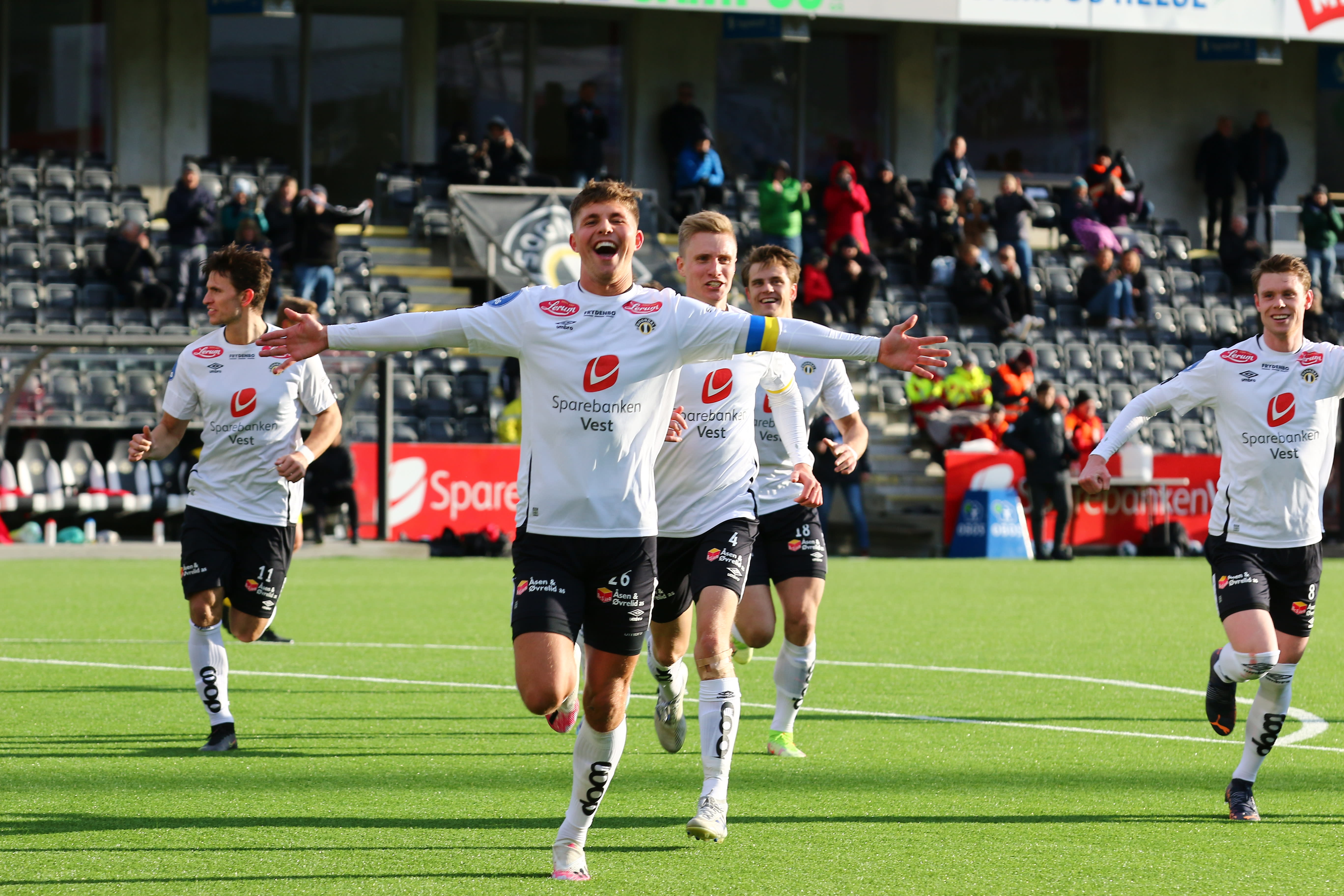 Sogndal sigra i Flo sin fyrste kamp som trenar i OBOSligaen porten.no