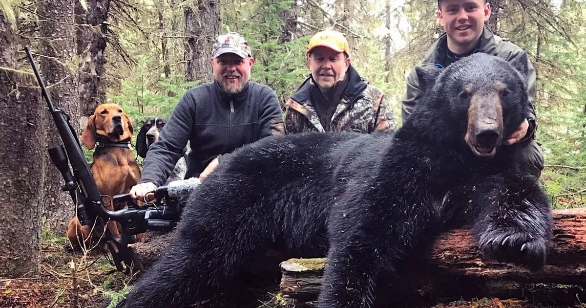 Hans Kristian on a bear hunt in Canada