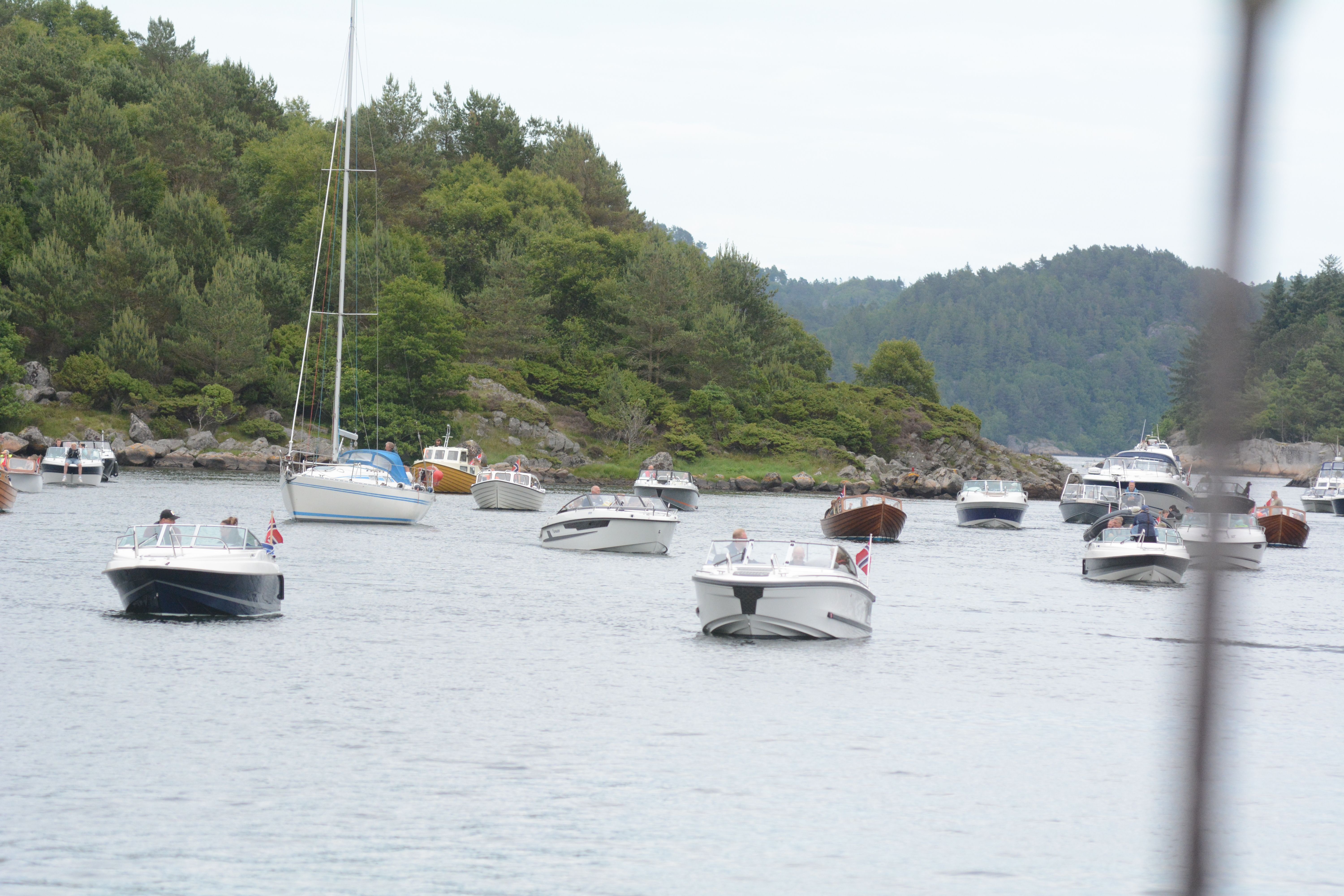 Sankthansflåten fylte skjærgården igjen: – En helt topp tradisjon