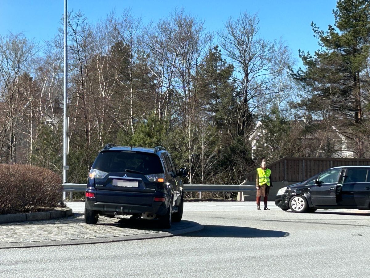 Krasjet i rundkjøring