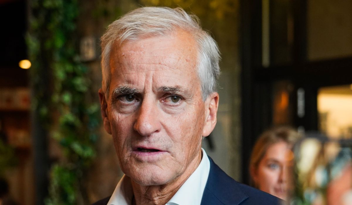 Støre hyller Solberg