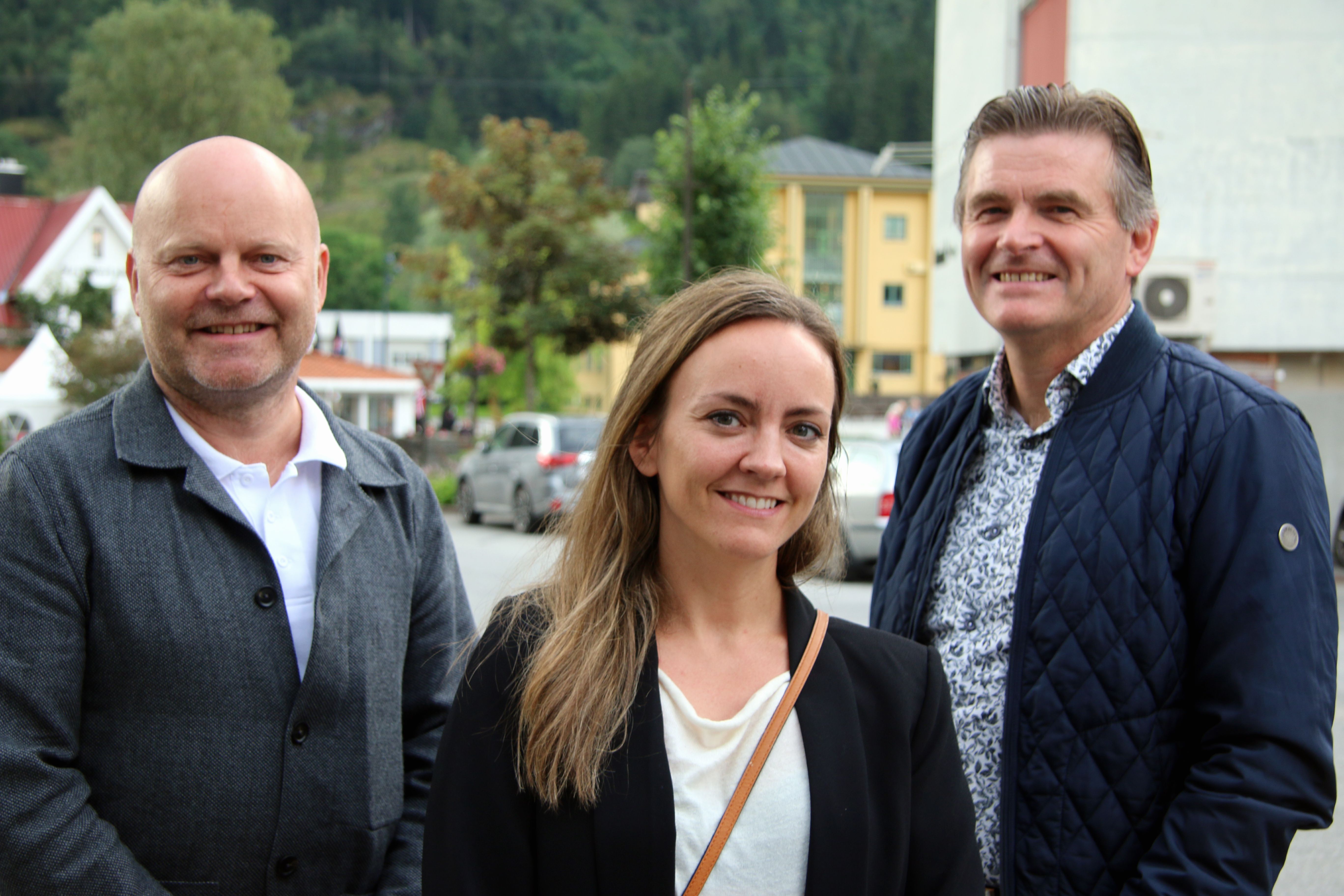 Her er den lokale leiargruppa i den samanslåtte Sparebank 1 - fjordingen.no