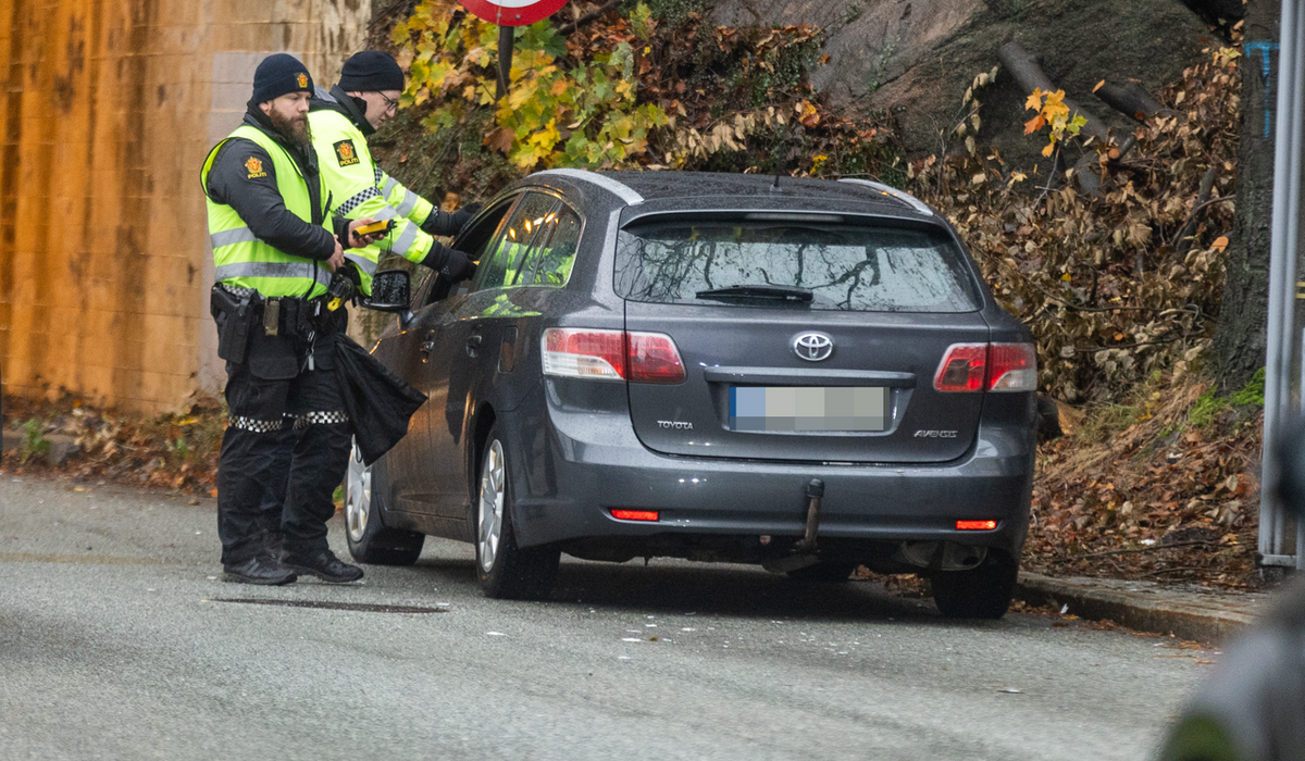 Stanset 62 biler. En person tatt i promillekontroll.