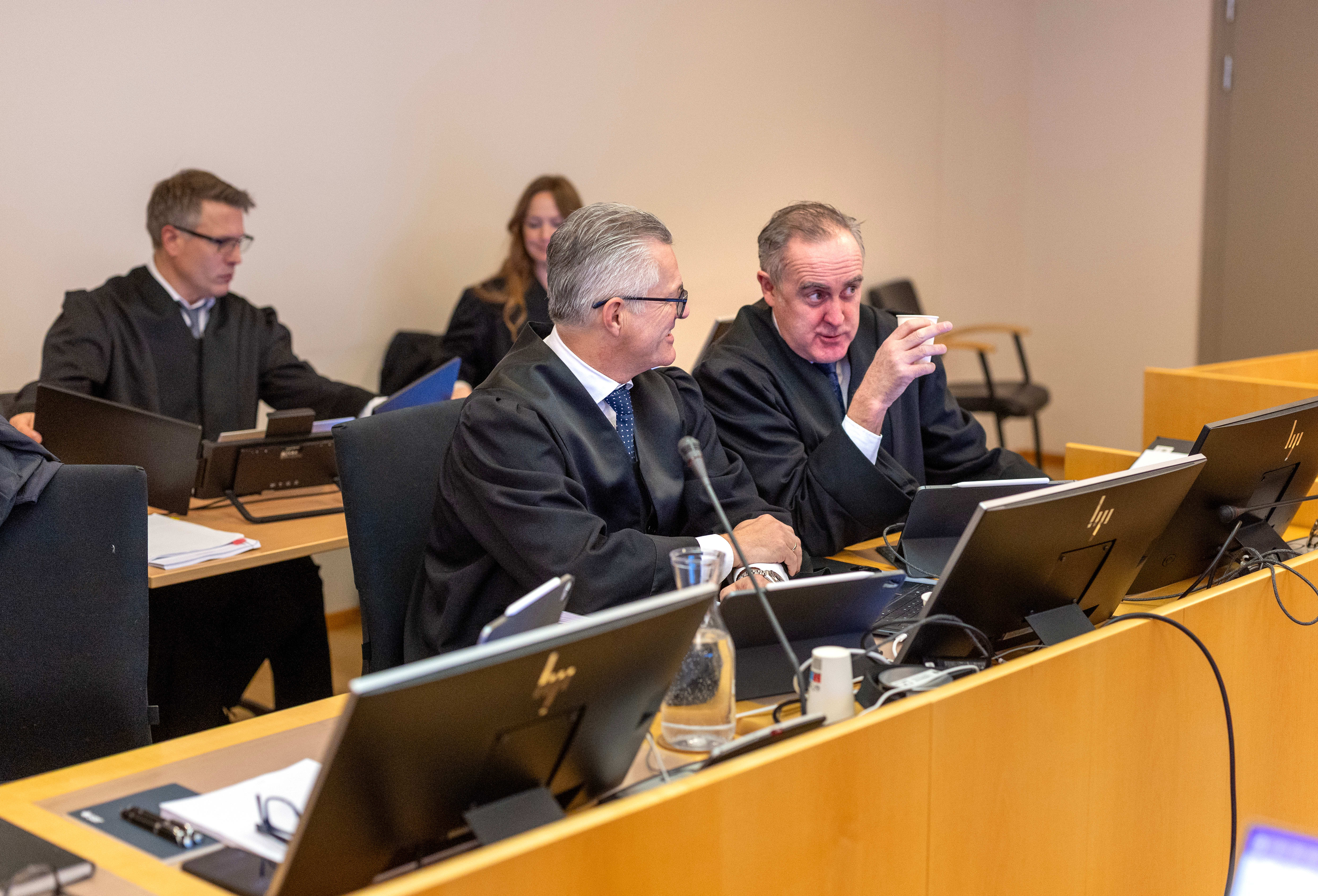 Til frontalangrep på forsikringsgigant