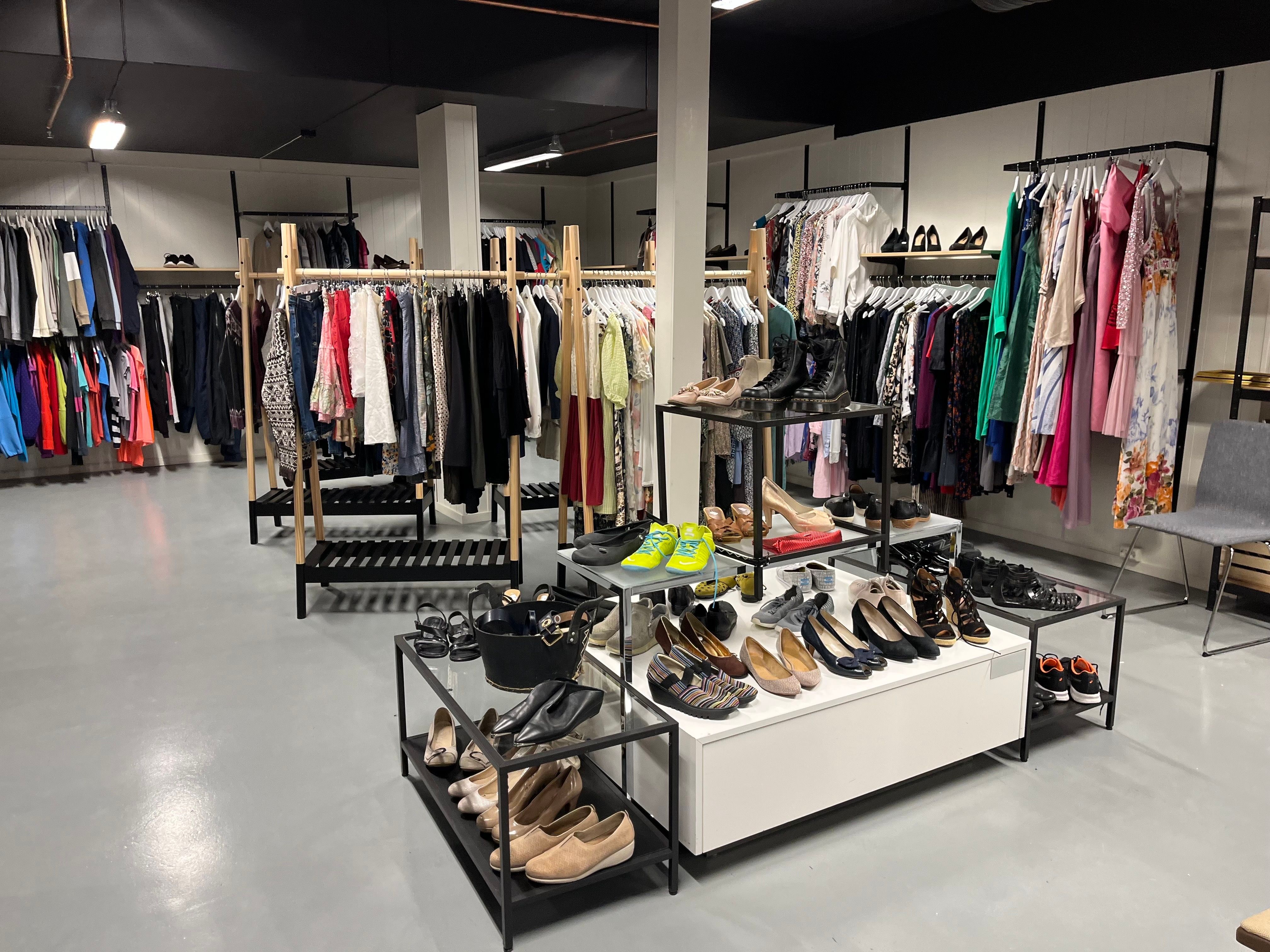 Har fått knall­start: – De tømmer butikken