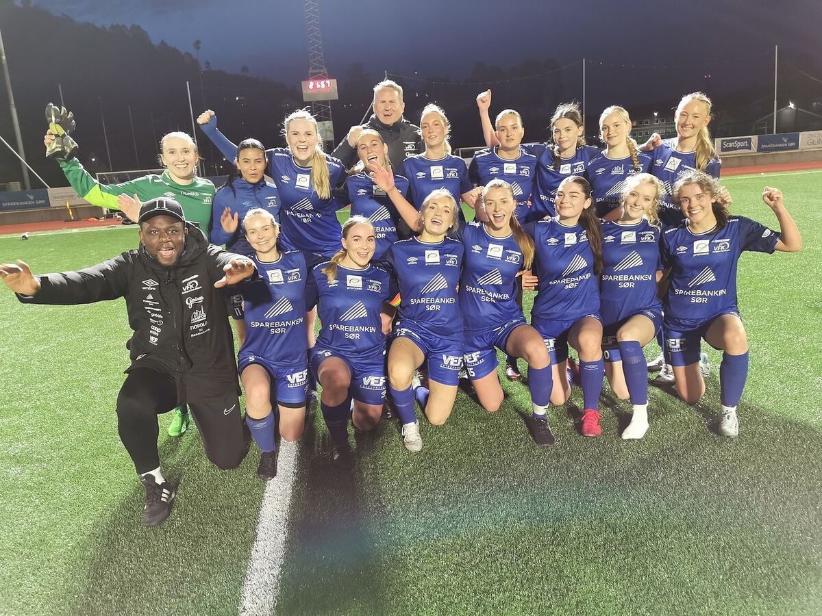 Trekker laget midt i sesongen