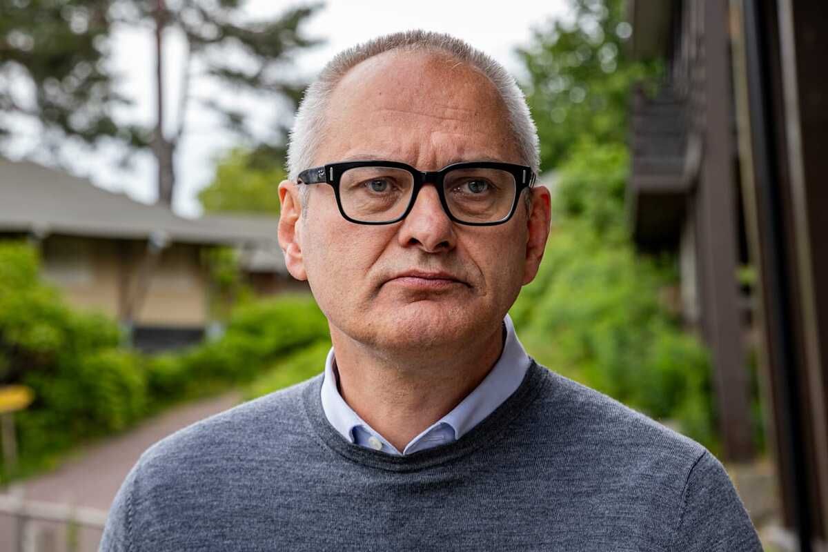 Slutter som direktør: – Veldig krevende