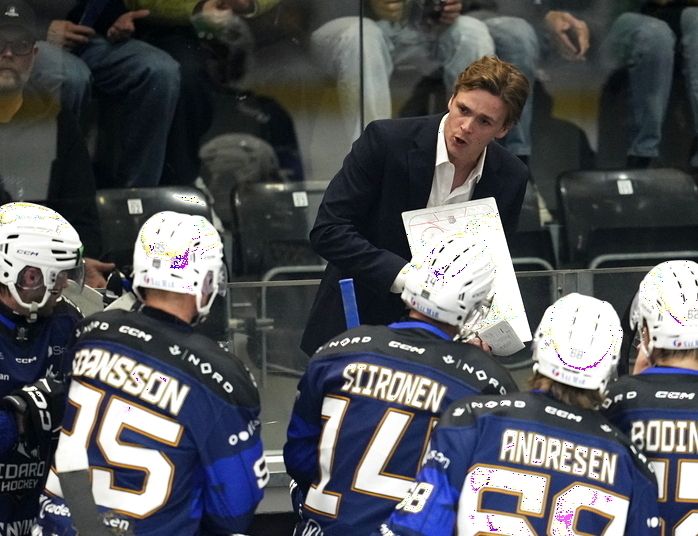 Nidaros ligger sist - hyller spillerne