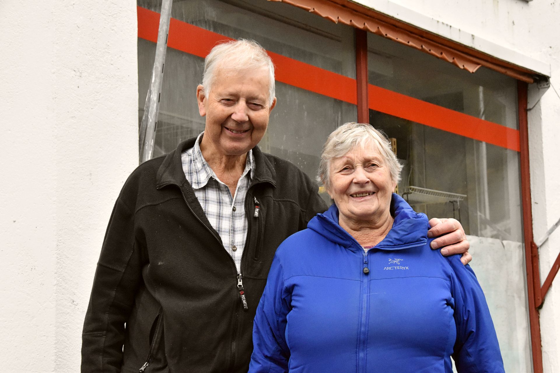 Oddvar og Kirsten – butikkeigarane som har vigd livet til den vesle ...