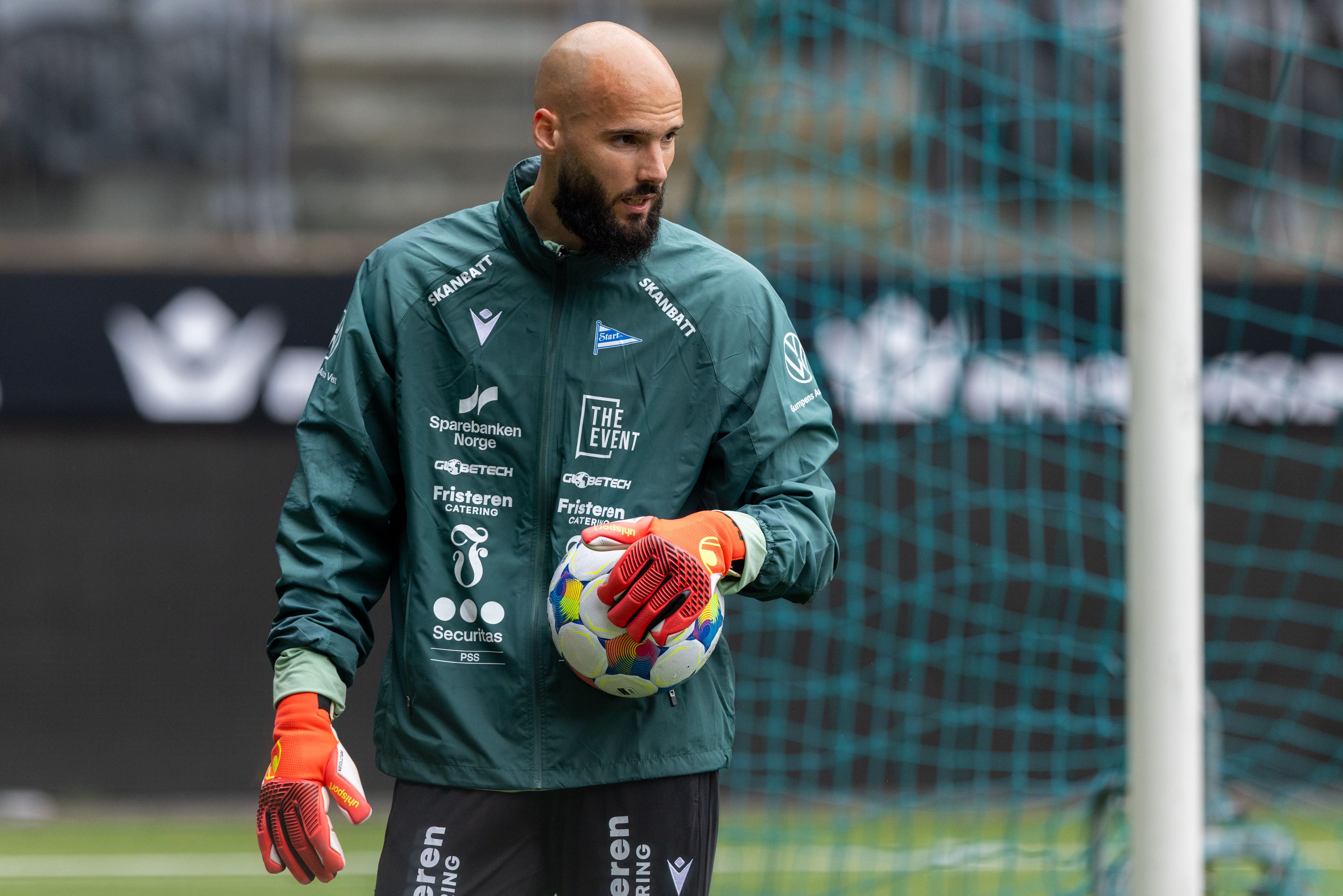 Går trolig rett inn på laget. Pryts ordknapp etter trening.