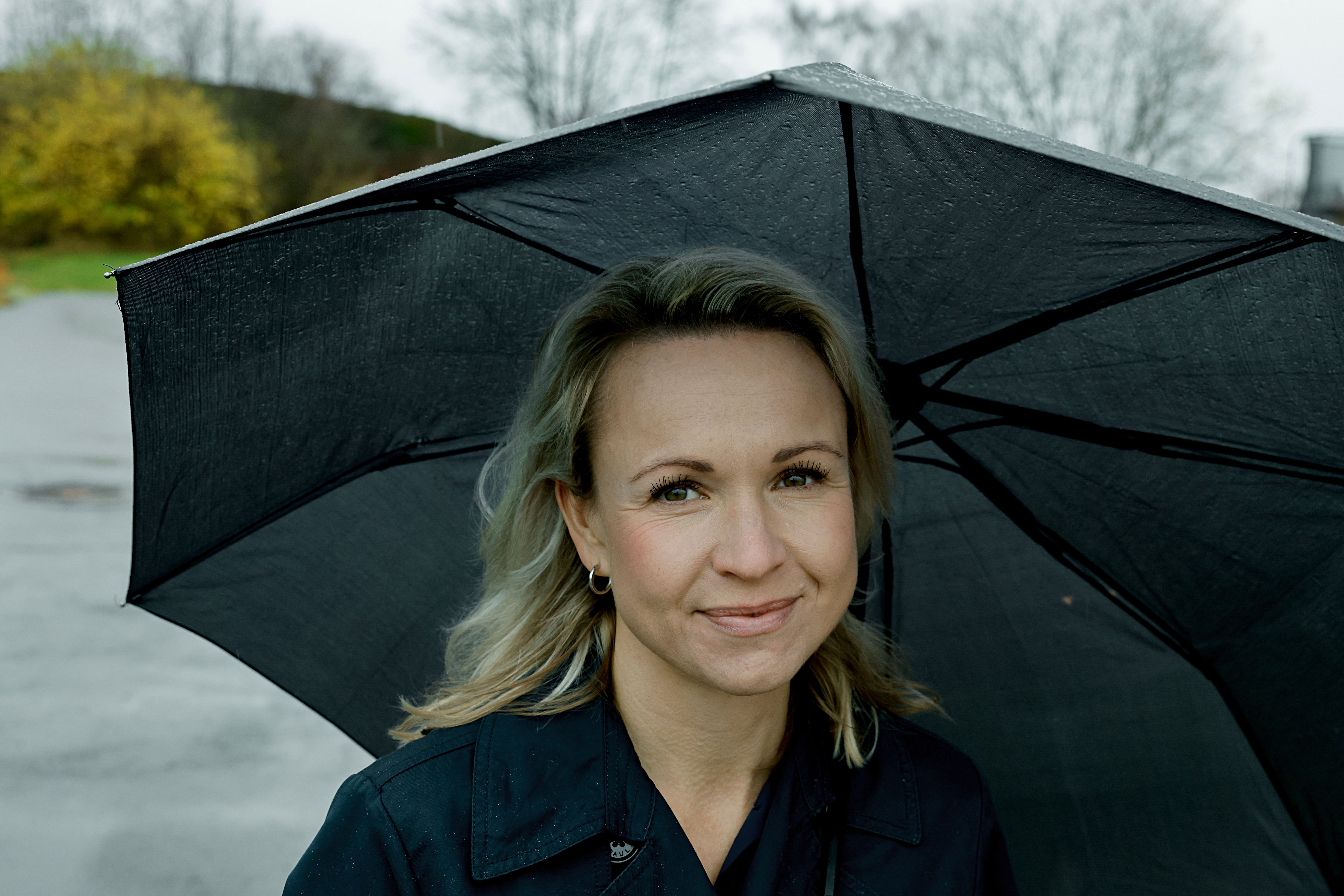 Barna har aldri møtt beste­for­eld­rene: – Det som ikke snak­kes om, kan sette i gang fanta­sier