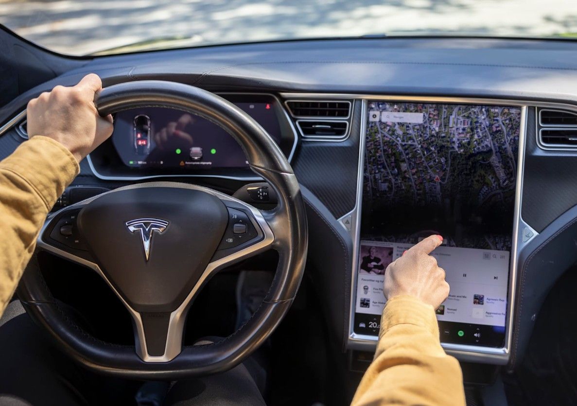 Fire av fem distraheres av skjermene