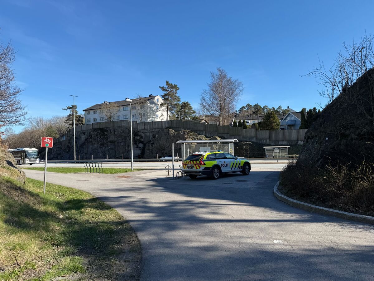 Etterlyser gutt etter påkjørsel