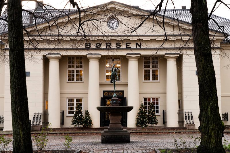 Kjøpte aksjer før kursen steg til værs