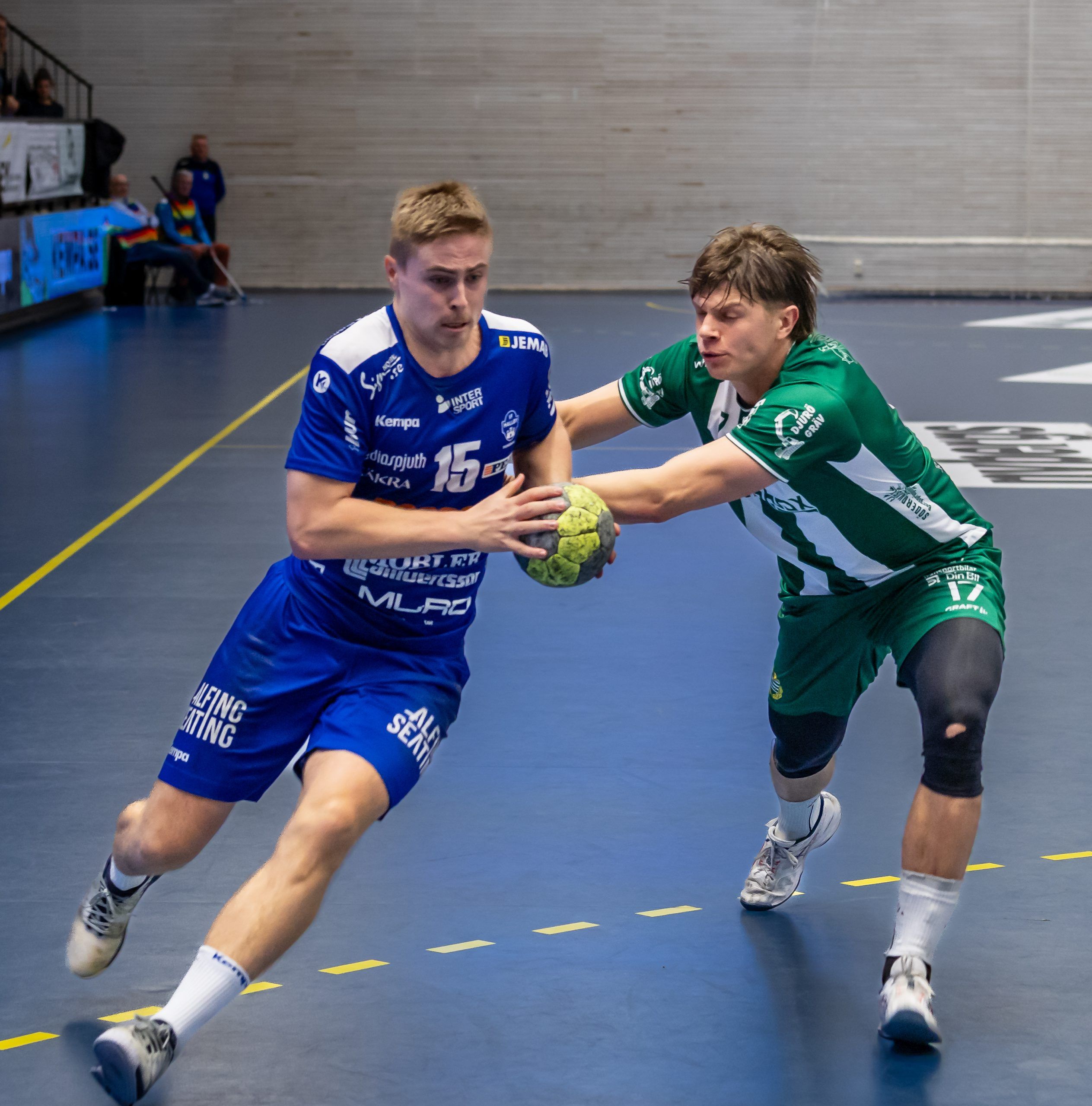 Forsterker med toppspiller fra utlandet