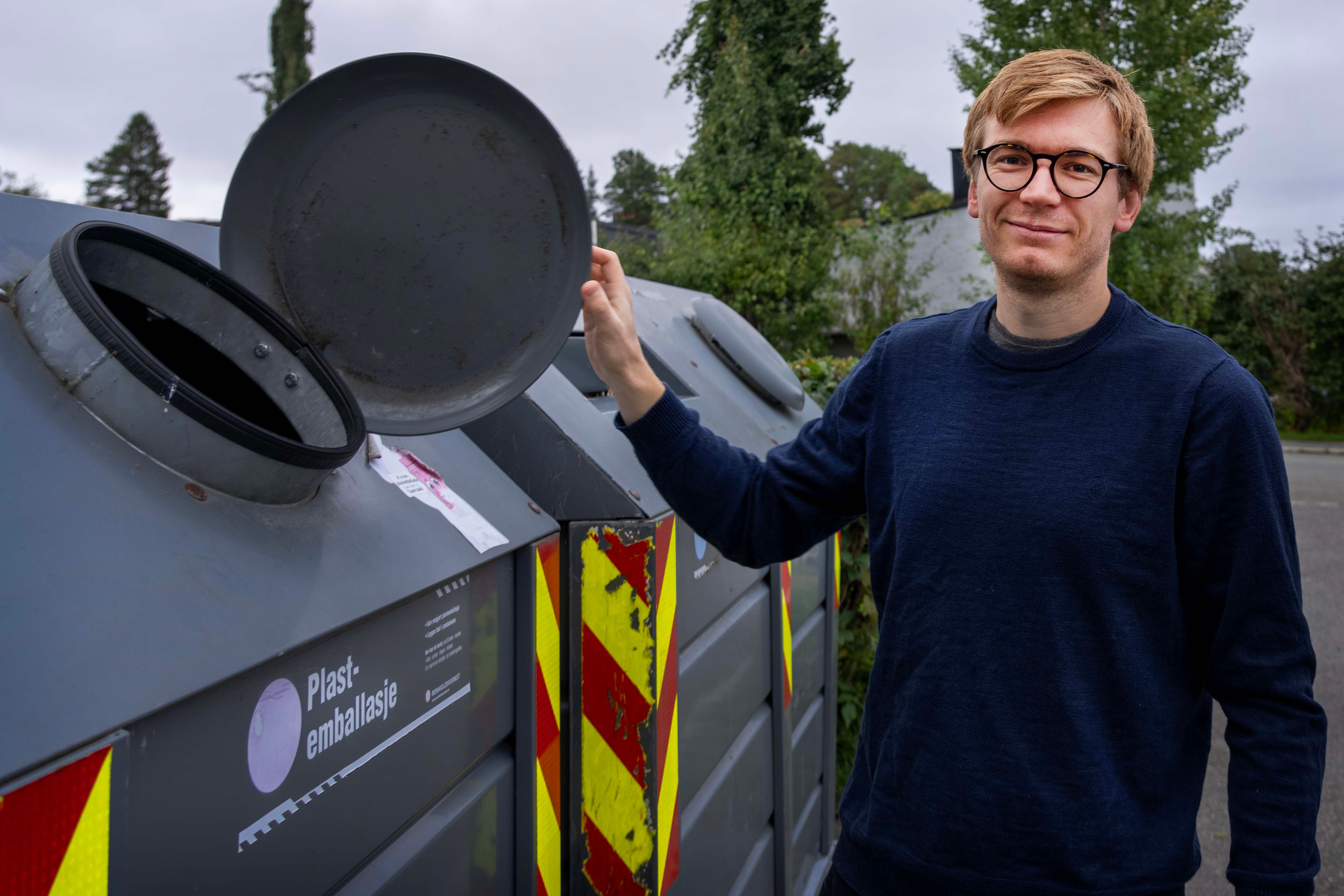 Frå nyttår blir det returordning for brukte klede - fjordabladet.no