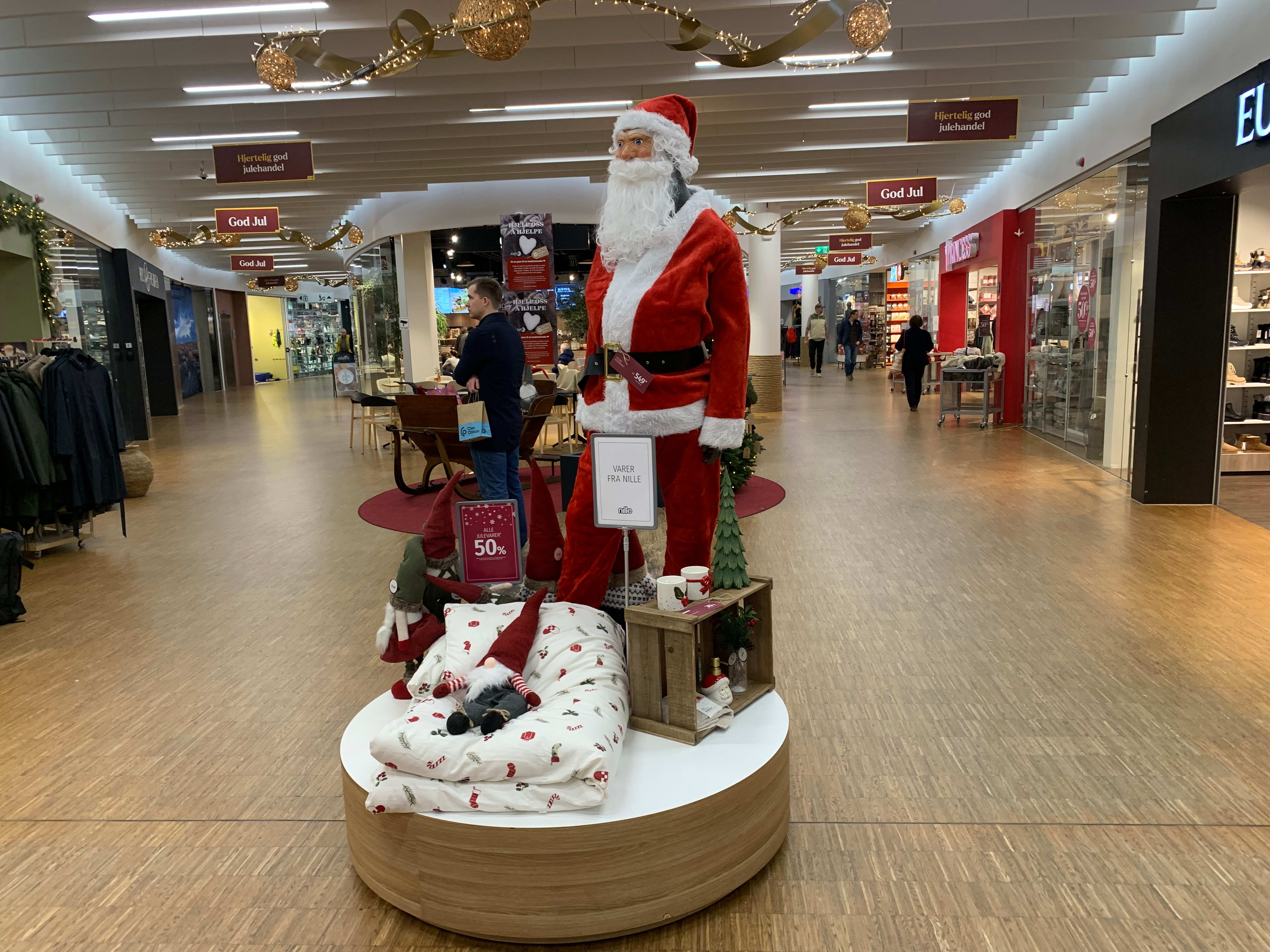 Markant økning i julehan­delen: – Salget av gavekort har tatt helt av