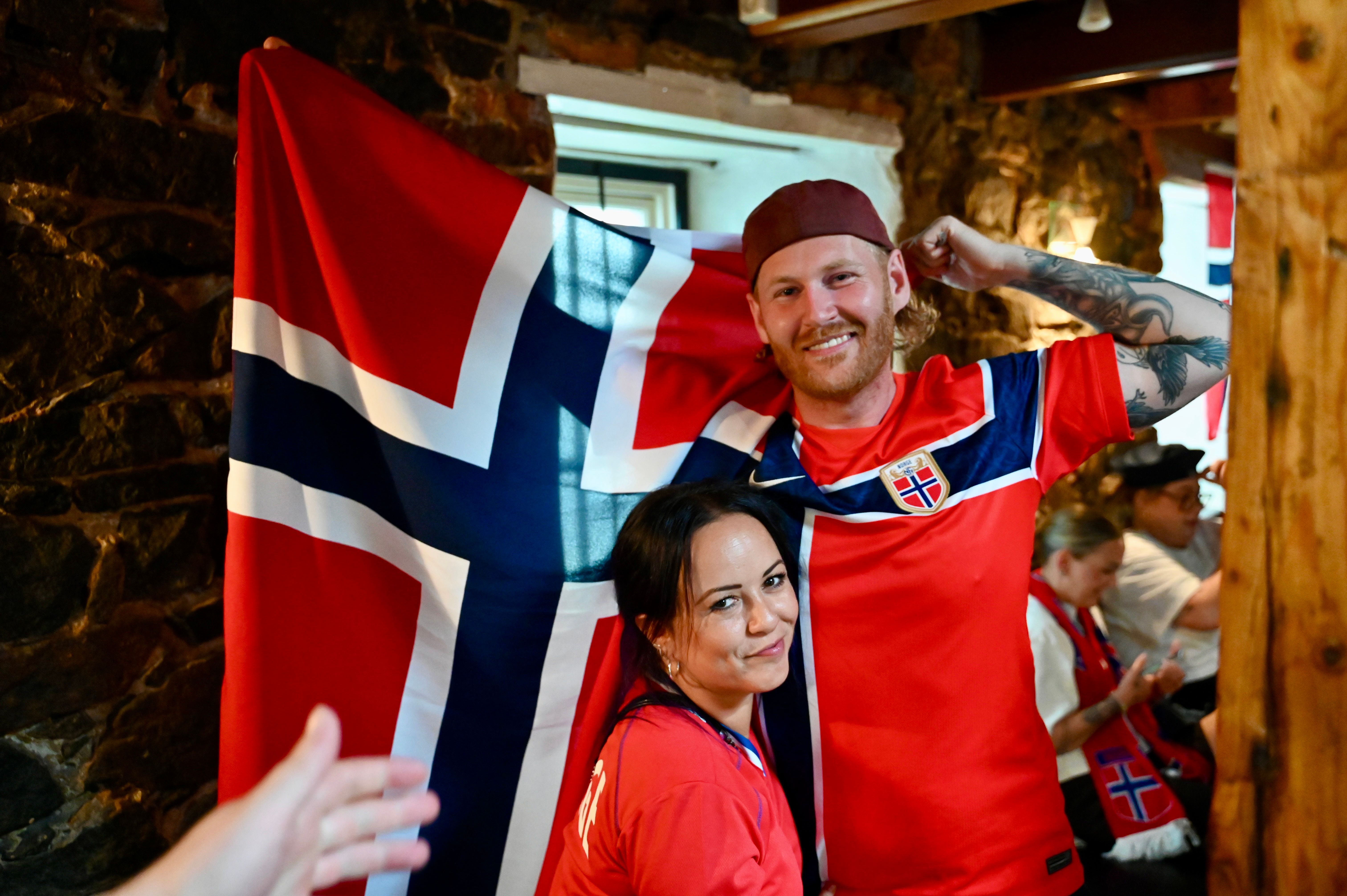 Byen samlet seg rundt Norge