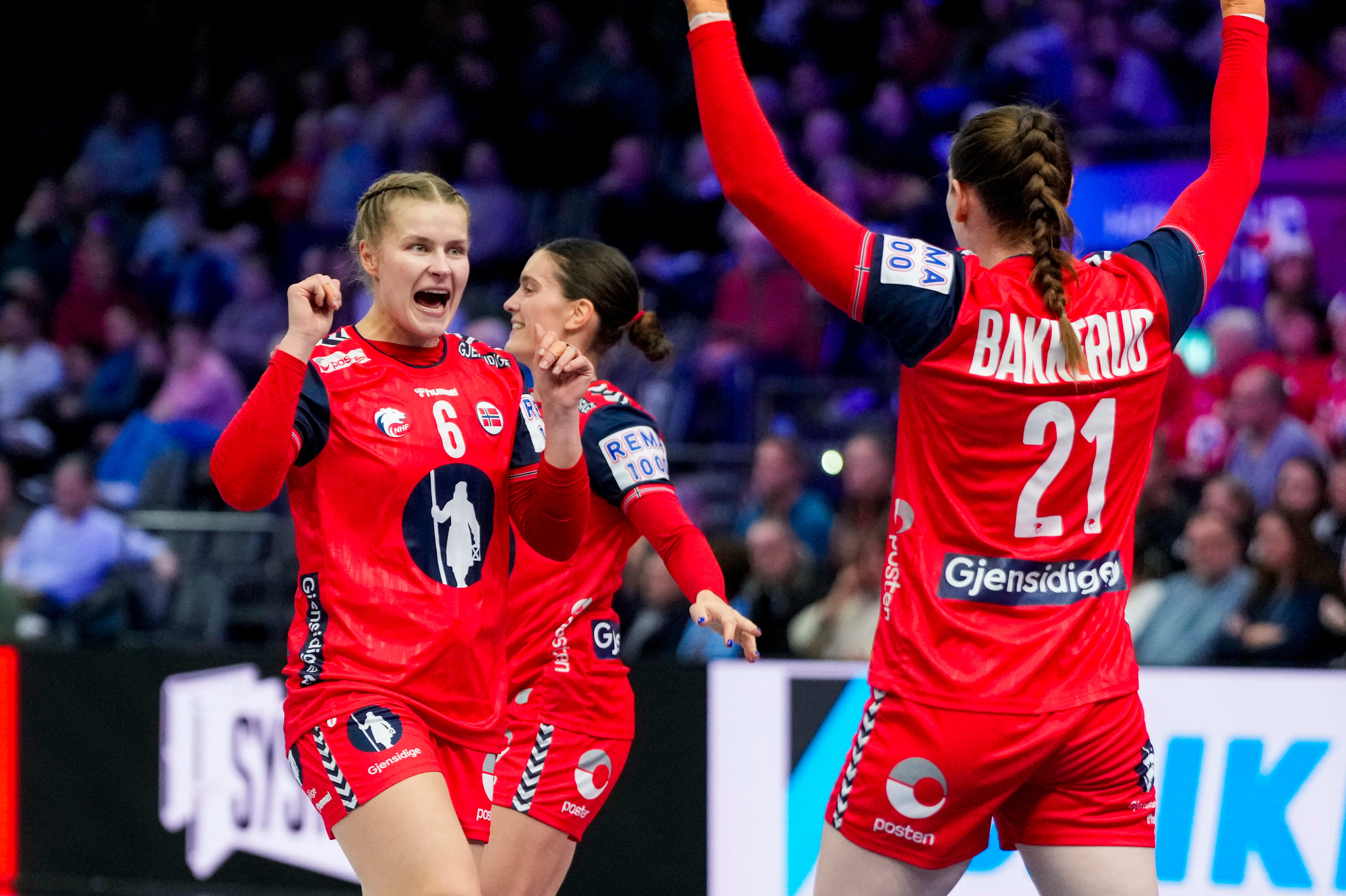 Håndballjentene med storseier over Angola