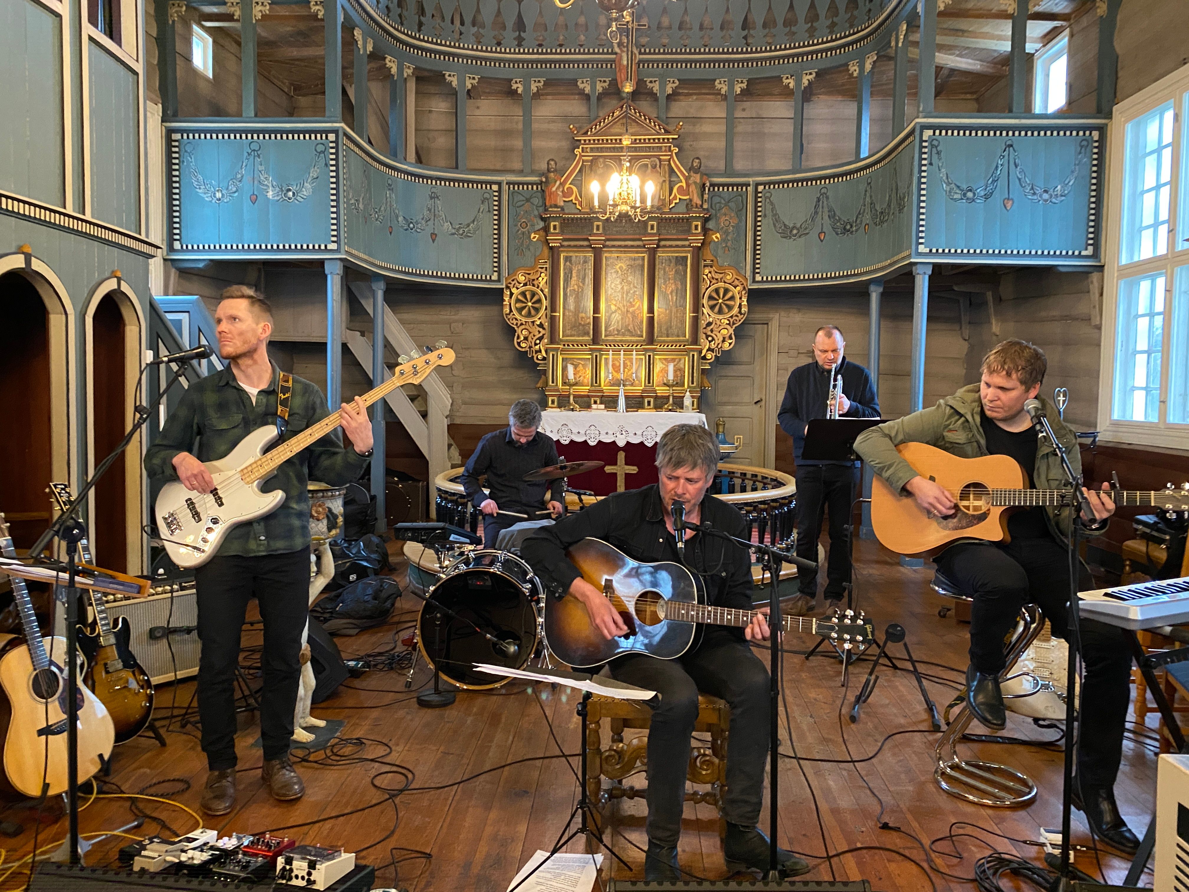 Særegen påskekonsert: – Mer i Tom Waits-stil enn Sissel Kyrkjebøs stil