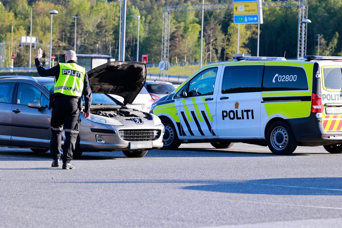 – Det kom noe røyk inn i bilen under kjøring