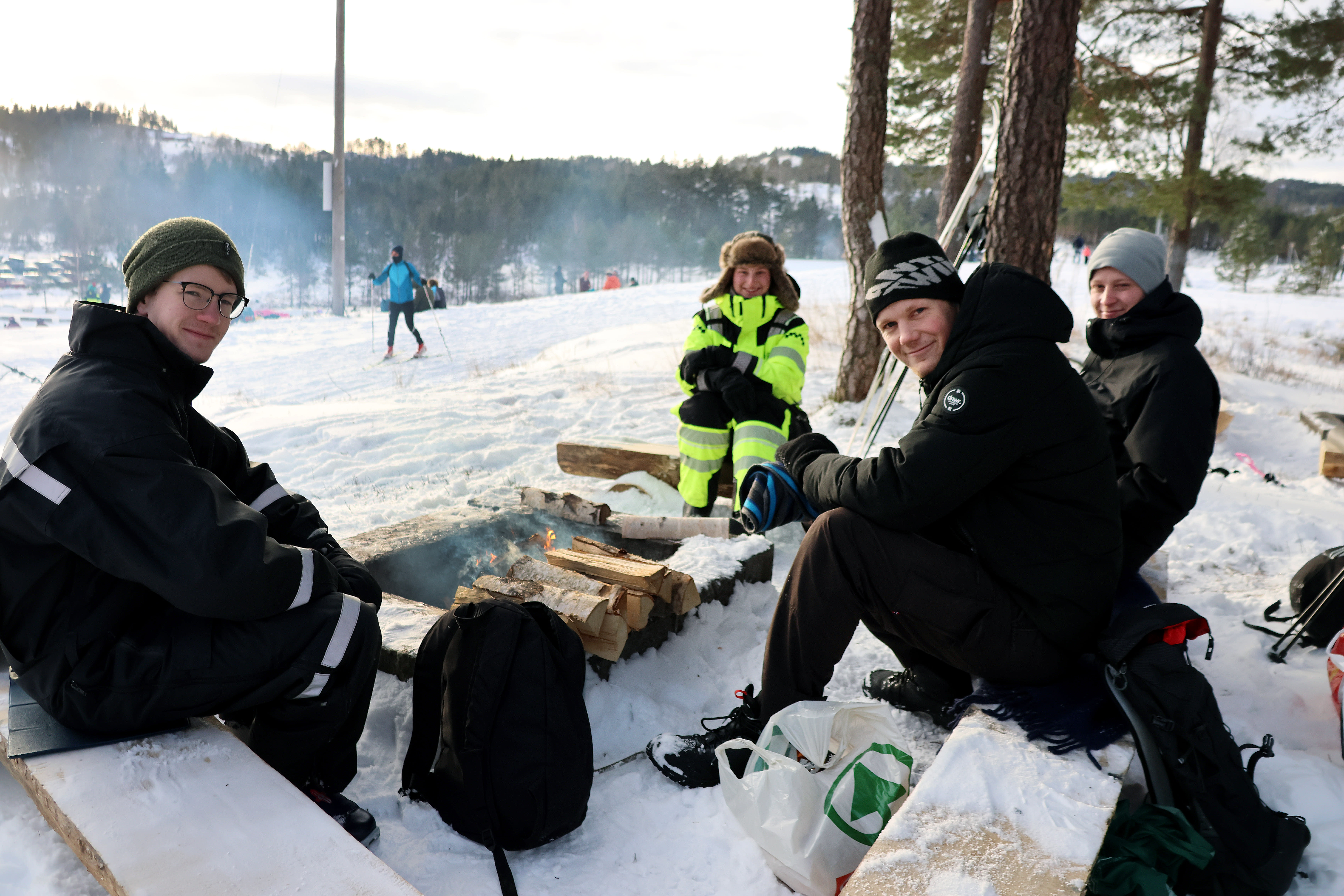 Mange samlet seg: – Mamma sier vi burde