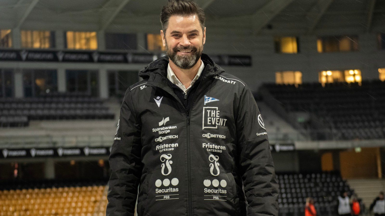 Start-leder: – Missiler flyr over hodet vårt