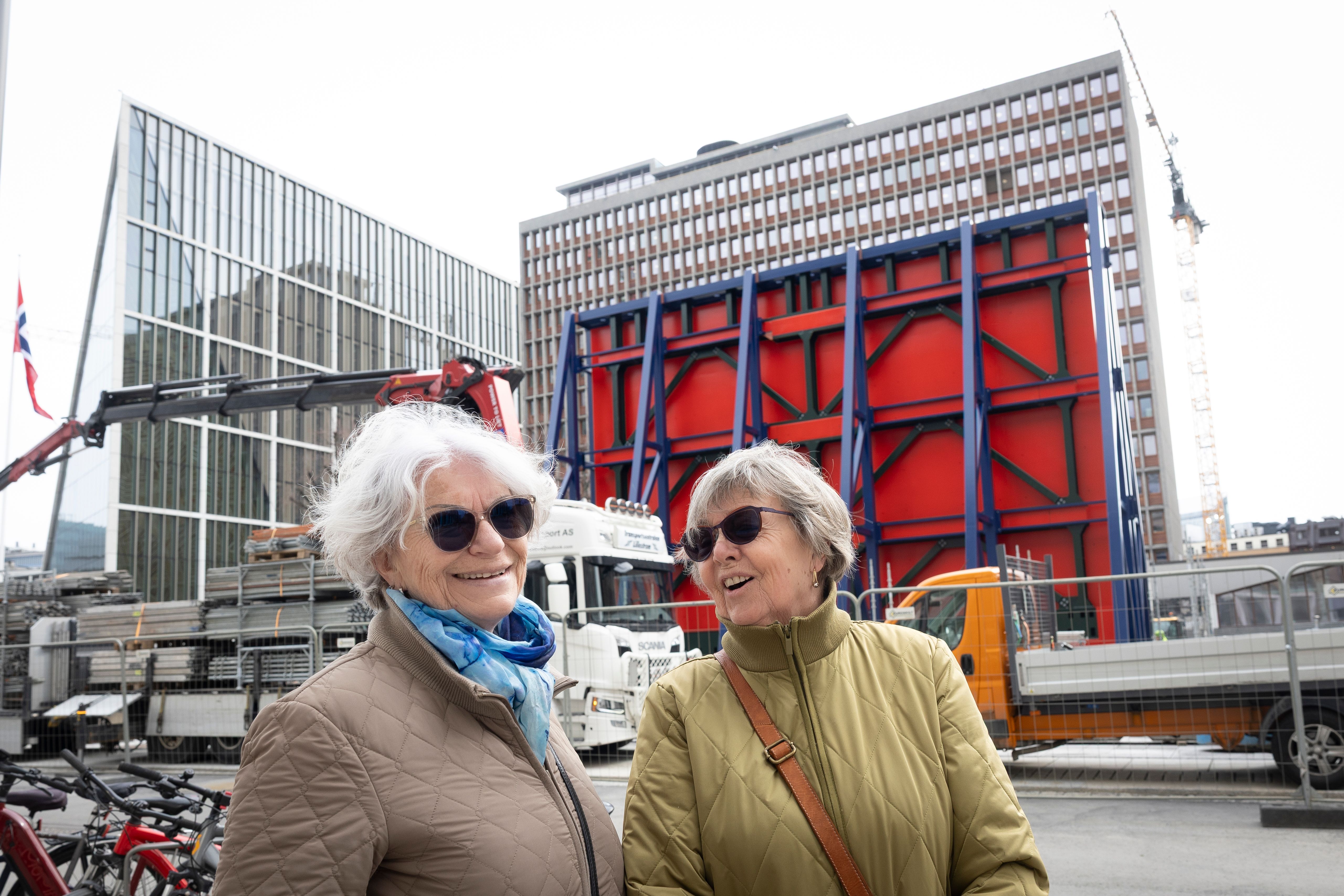 Nytt kunst­verk i Regje­rings­kvar­talet: – Ser forfer­delig ut