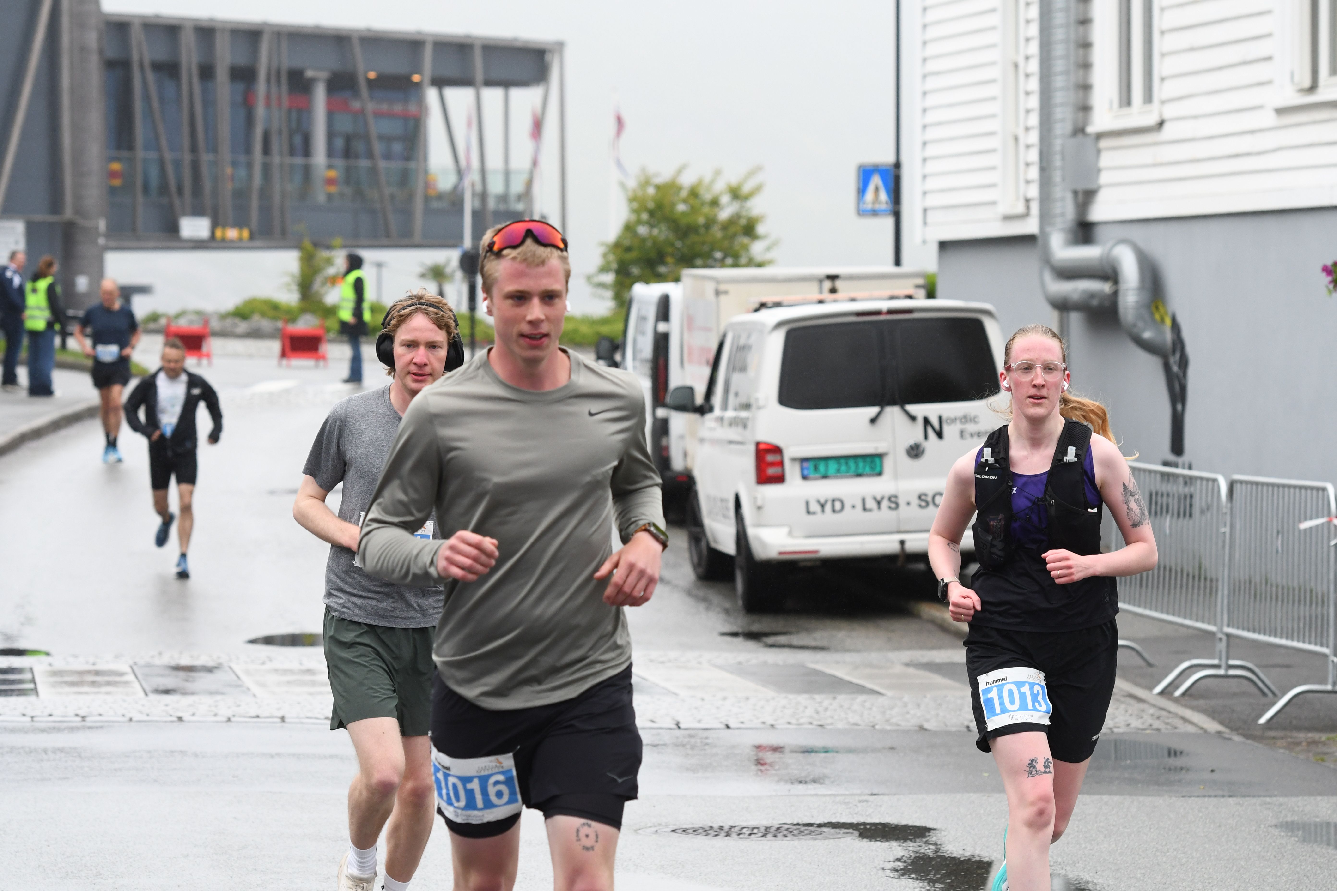 Maratonfesten er i gang - venter 1.200 deltakere