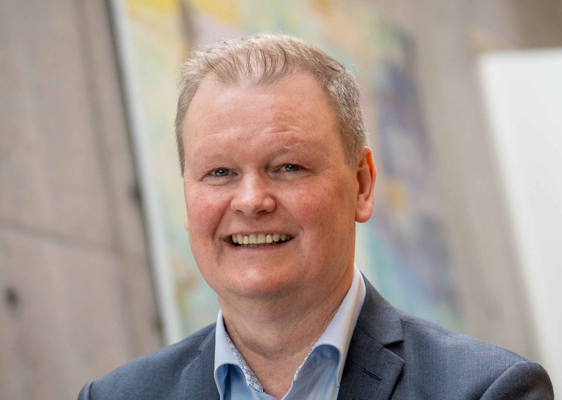 Slik svarer han om kaoset med lønn i Kristian­sand