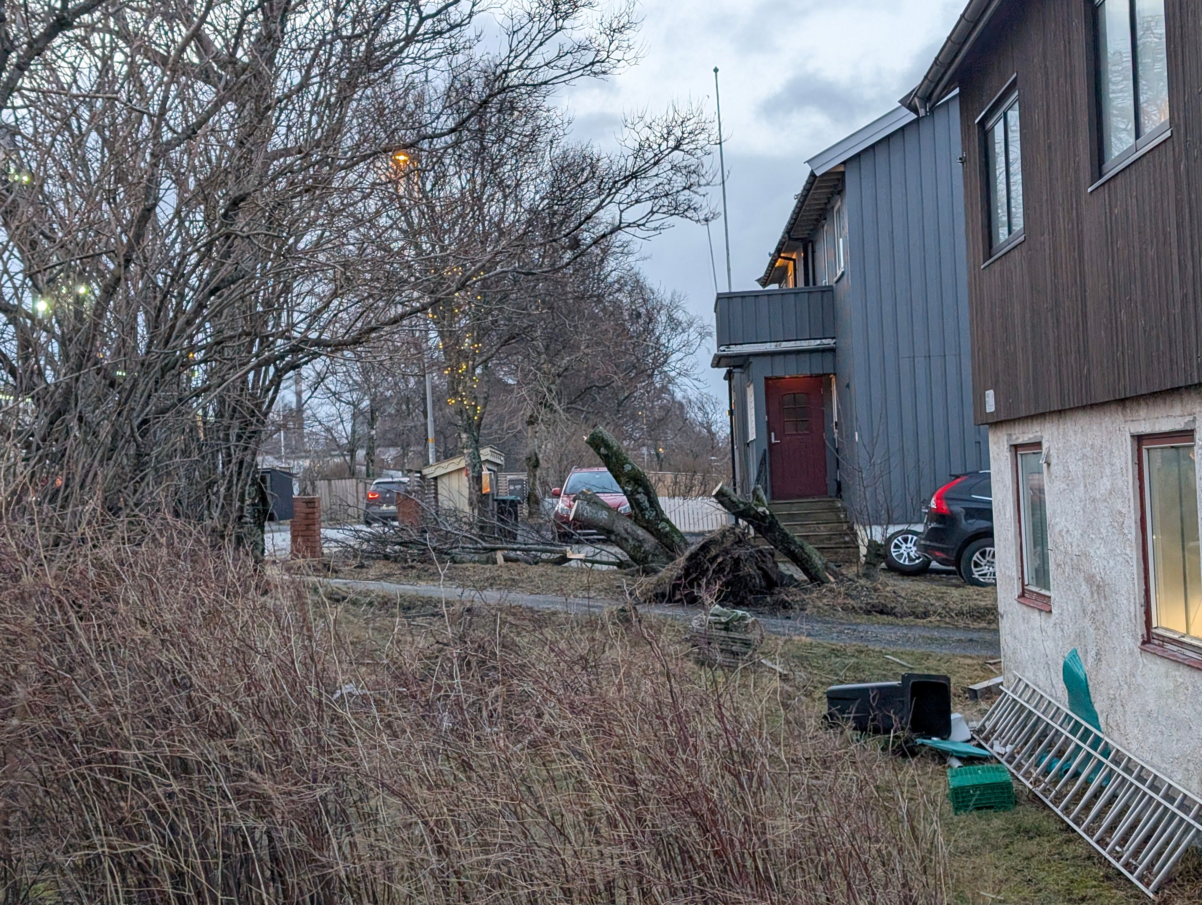 Farevarsel om kraftig vind i nord nedjusteres - banett.no