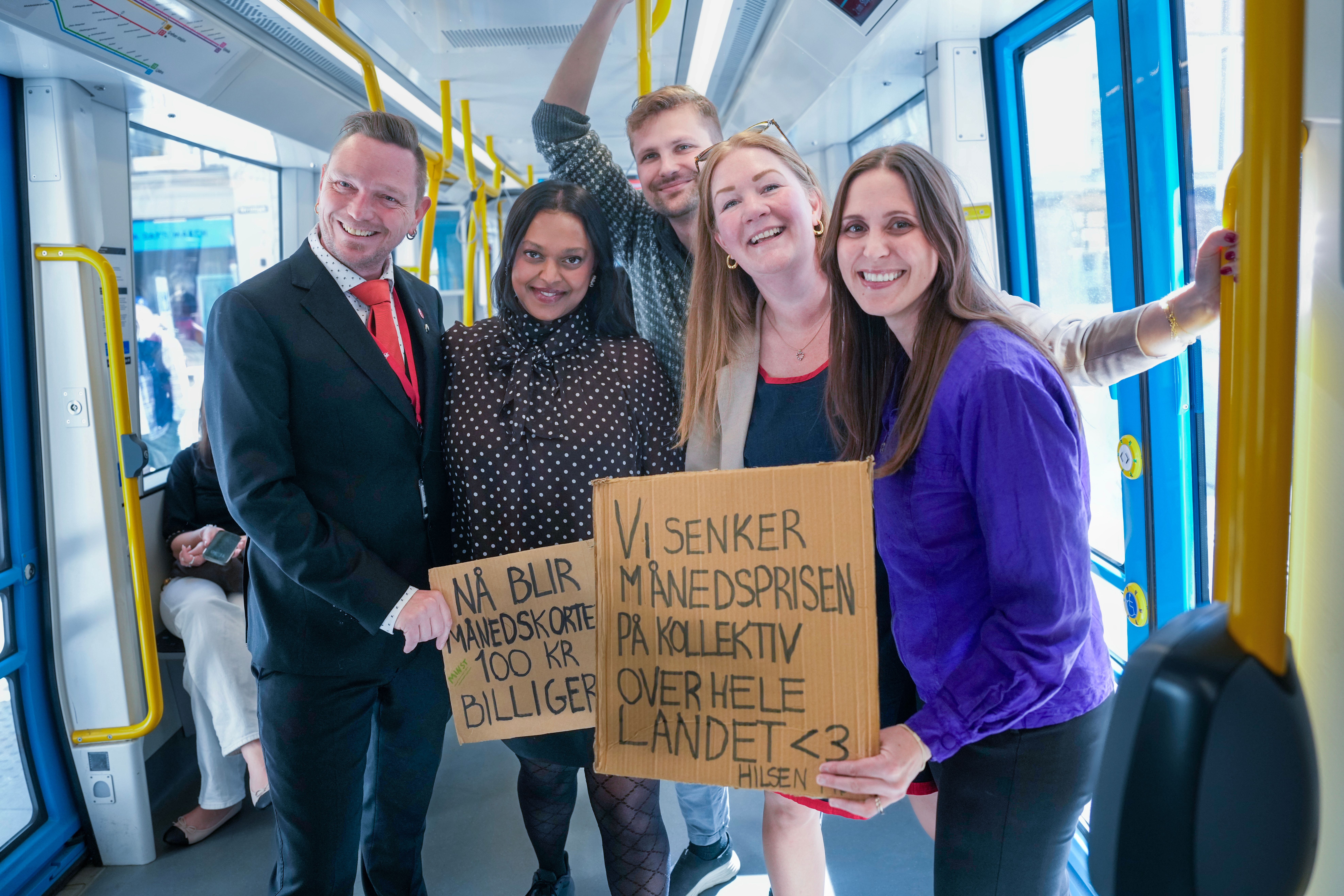 Fra i dag av blir det billigere med månedskort i Agder