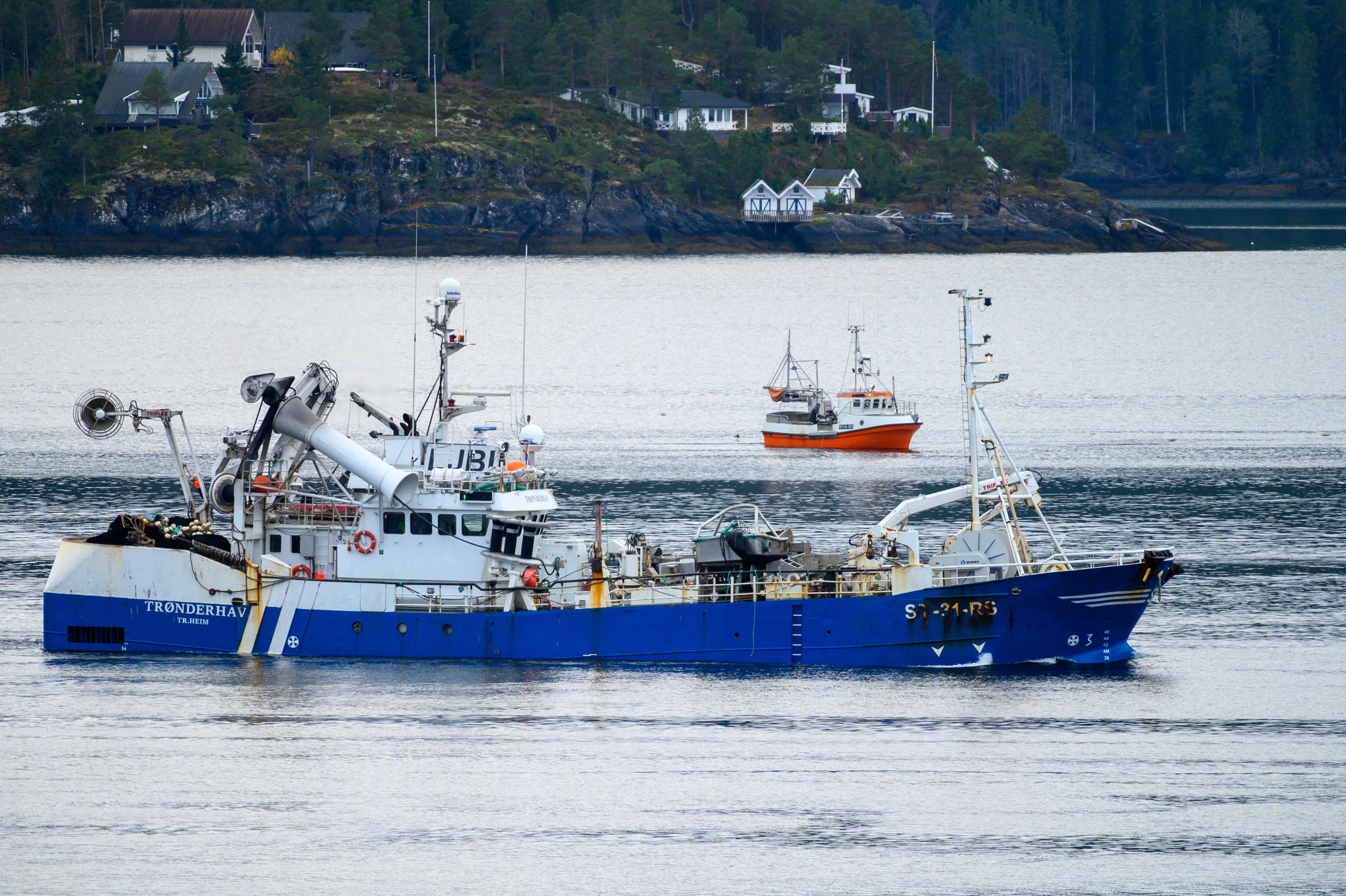 Avsluttet Omstridt Fiske Etter Bare To Dager Skipperen Kaller 