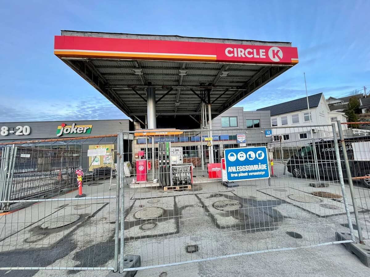 Reknar med å vera ferdig med gravearbeidet i mars - bomlo-nytt.no