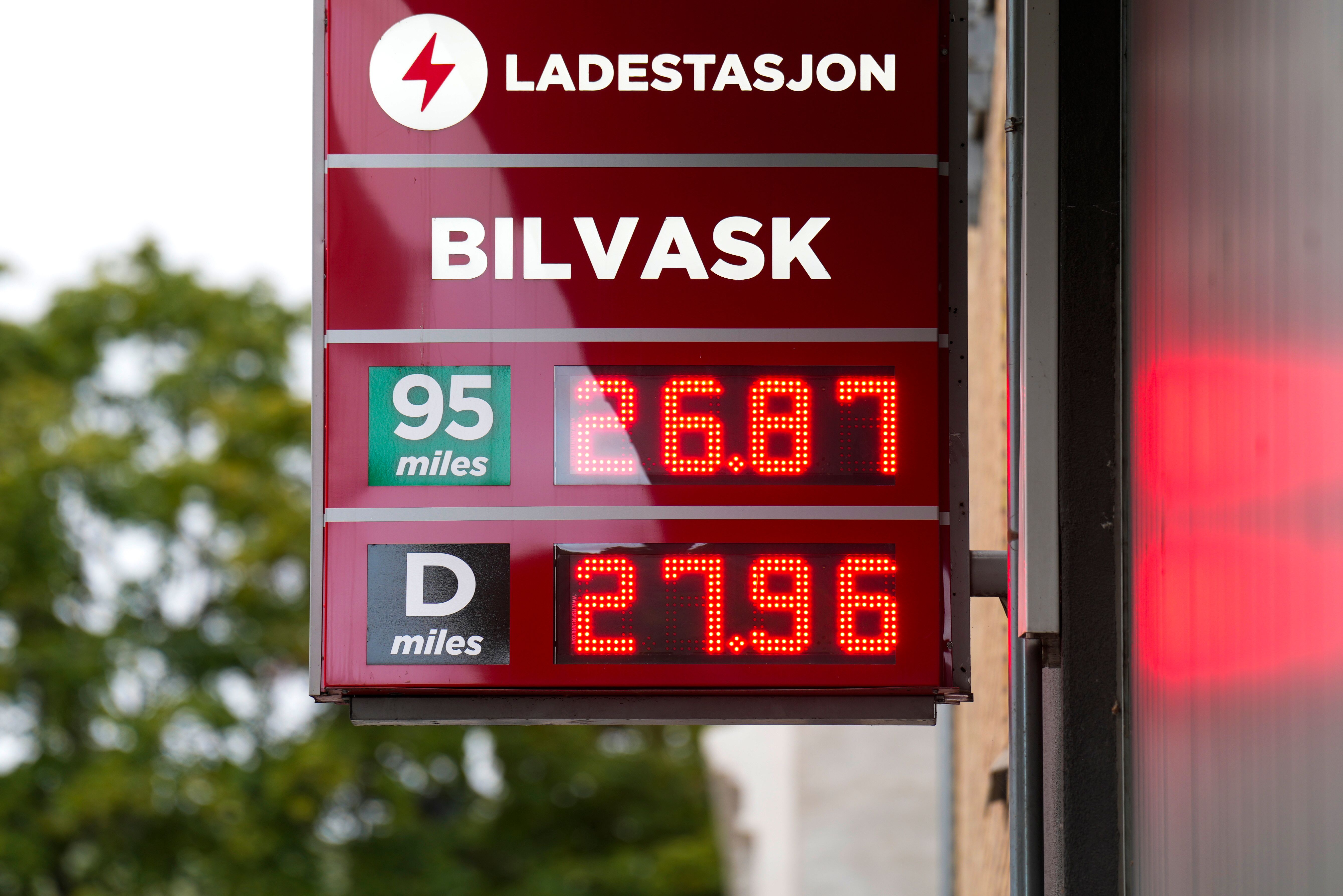 Er vi egentlig blitt fattigere – eller bare mer sutrete?